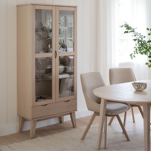Filippa Glass Cabinet White Pigmented 185cm