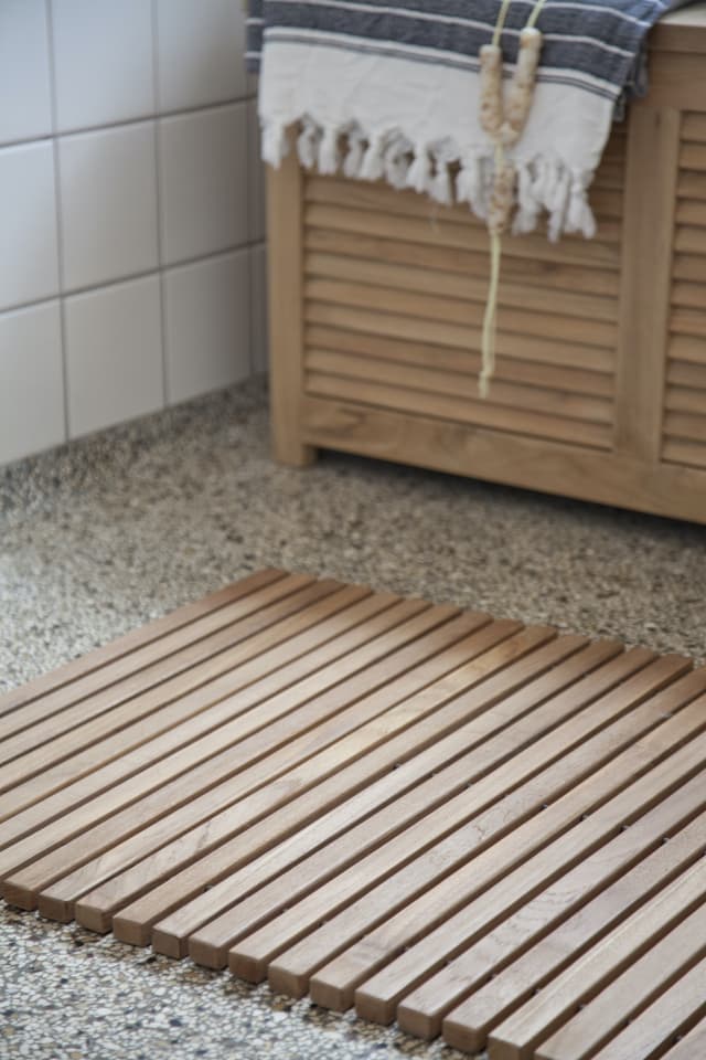 Bath Mat Teak 80cm