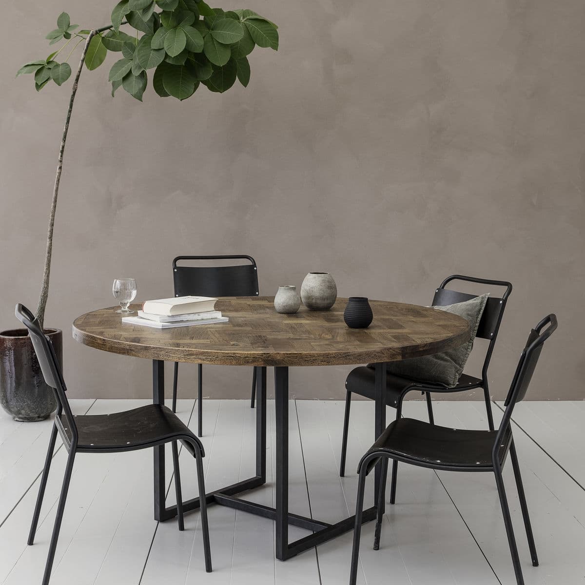 Kant Dining Table Natural Ø140