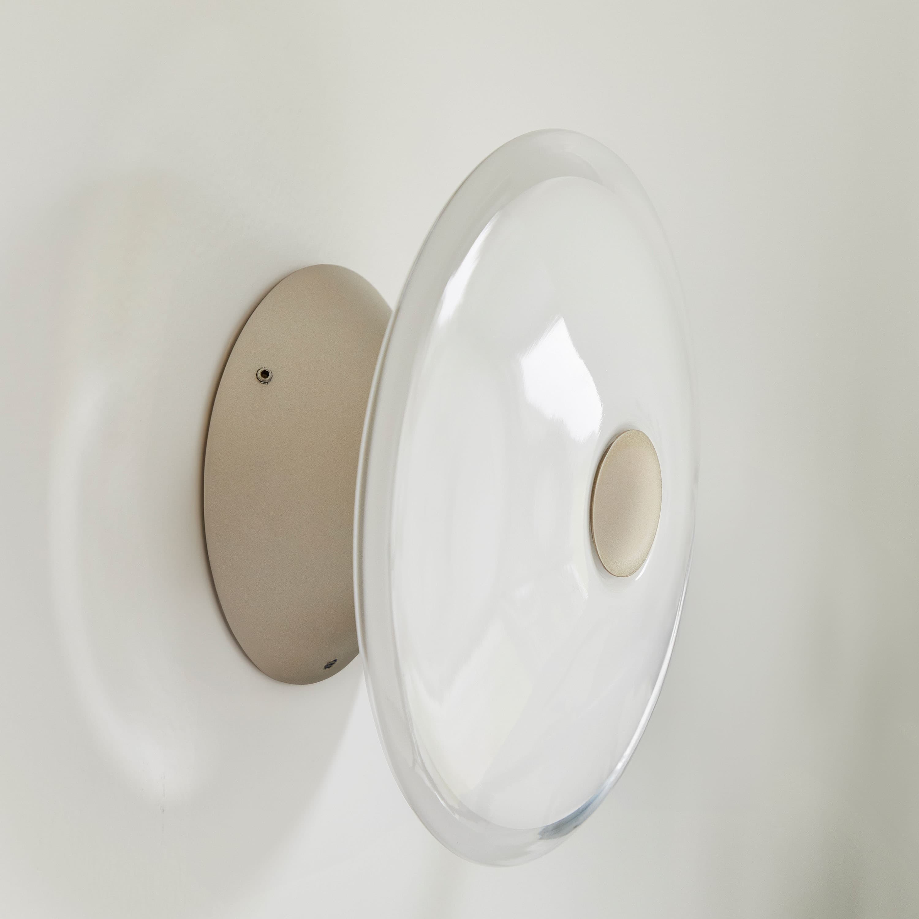 Solene Wall Lamp Soft Ivory Ø20