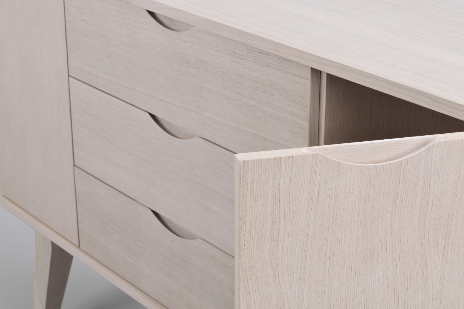 Filippa Sideboard Weiß pigmentiert 122cm