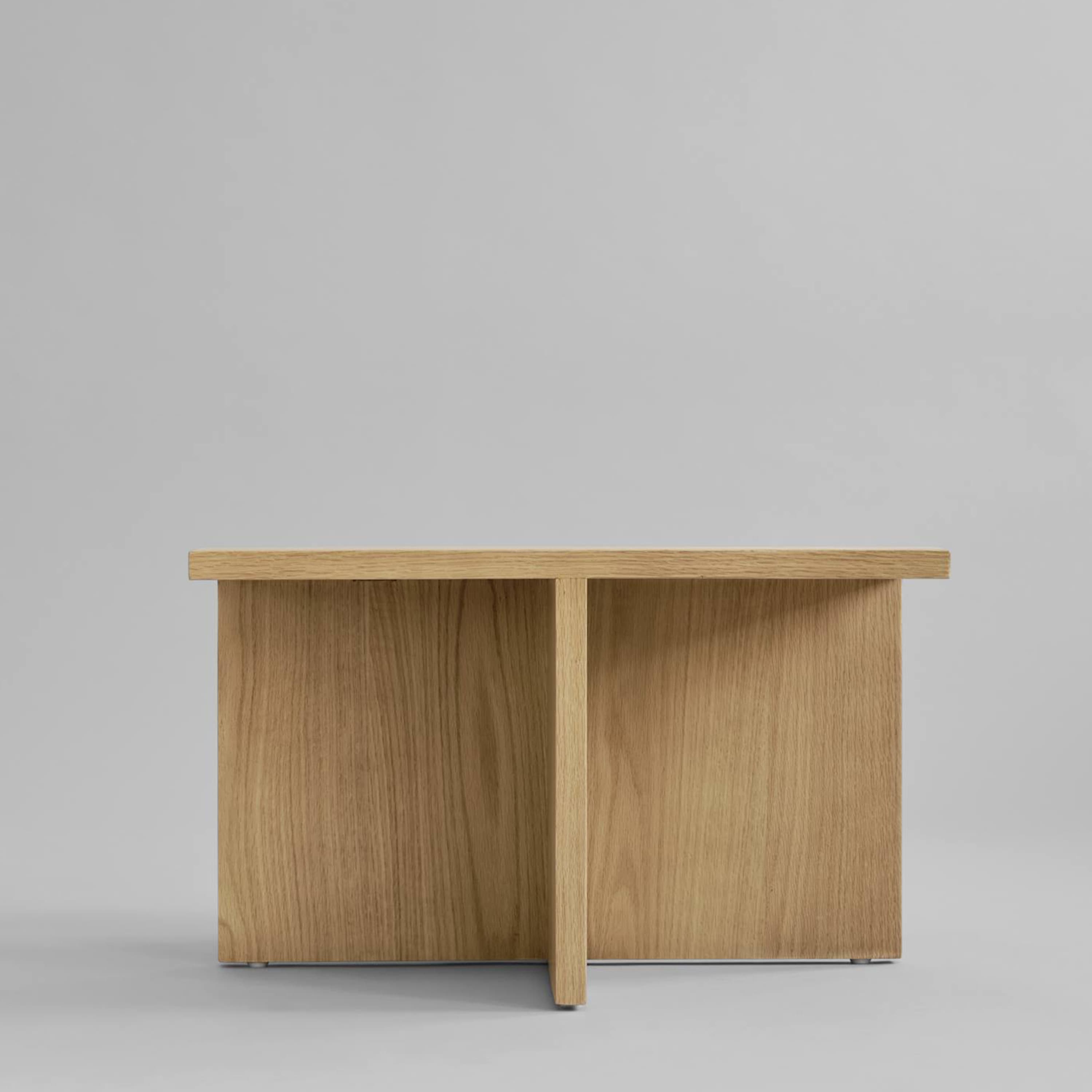 Brutus Couchtisch Natural Oak 60x60