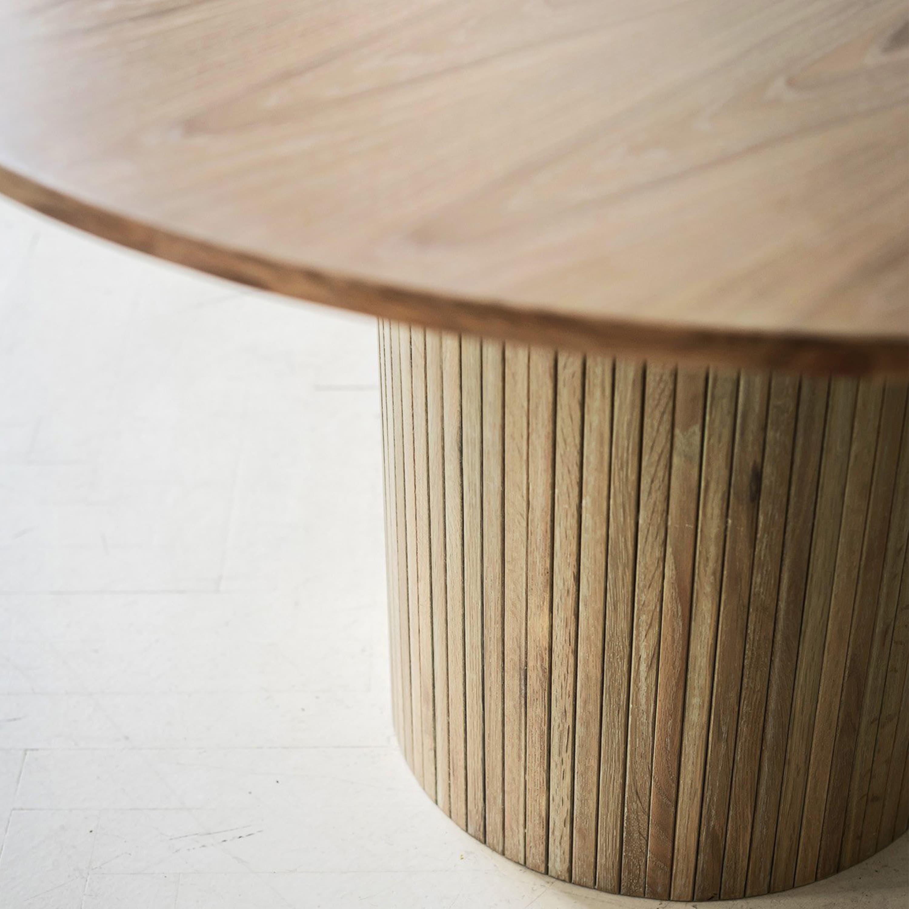 Adele Dining Table Whitewashed Oak Ø115