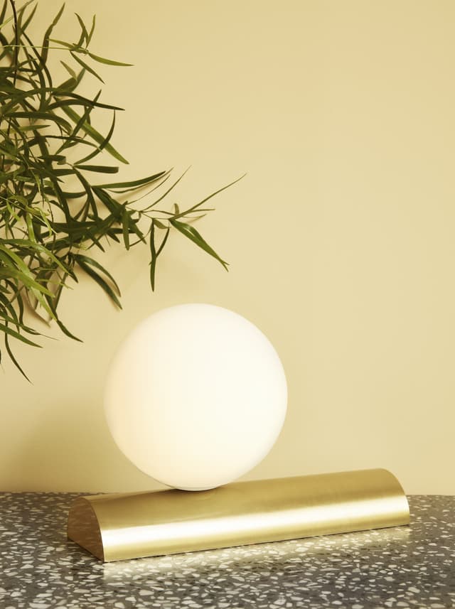 Balance Table lamp