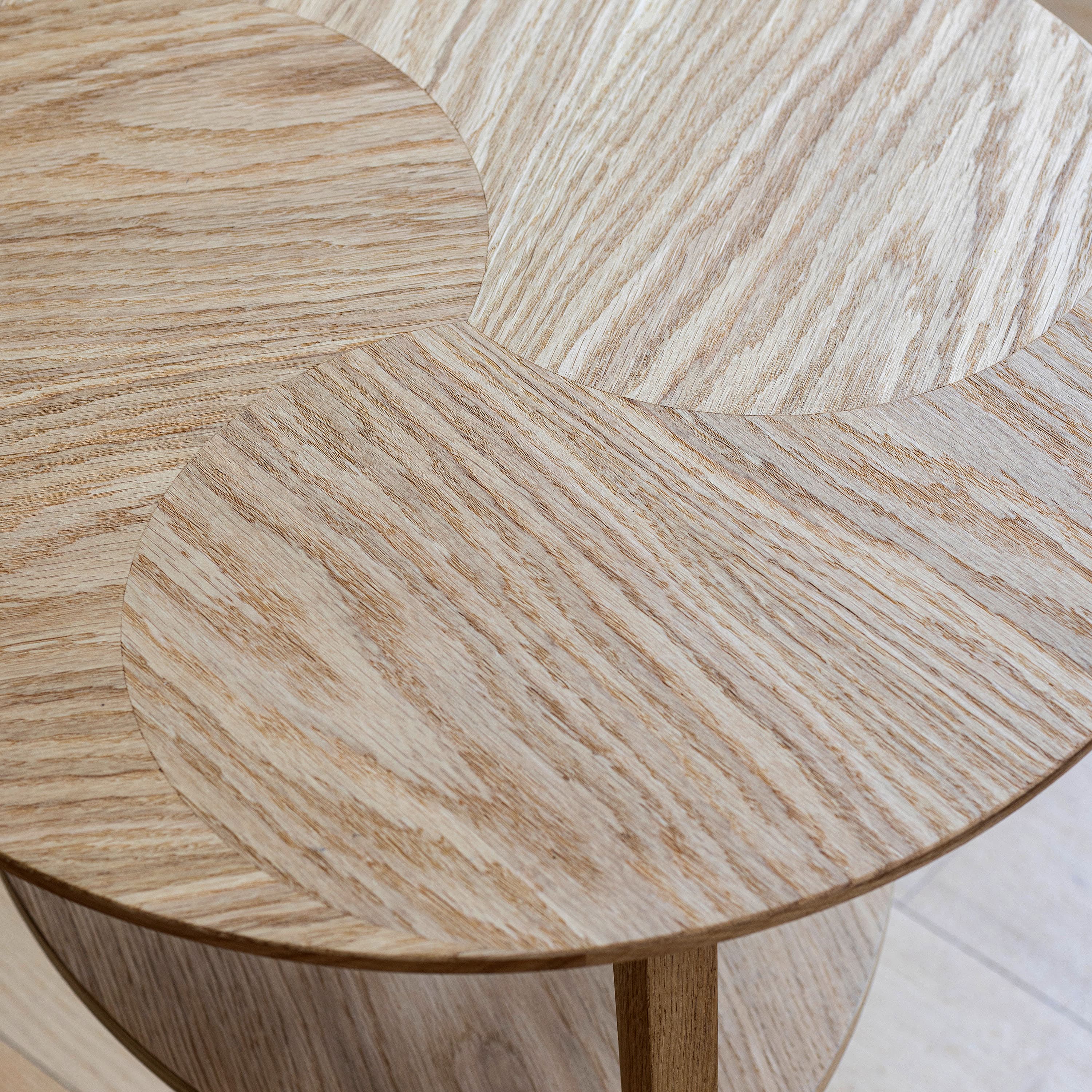Drops Side Table Matte Lacquer Oak