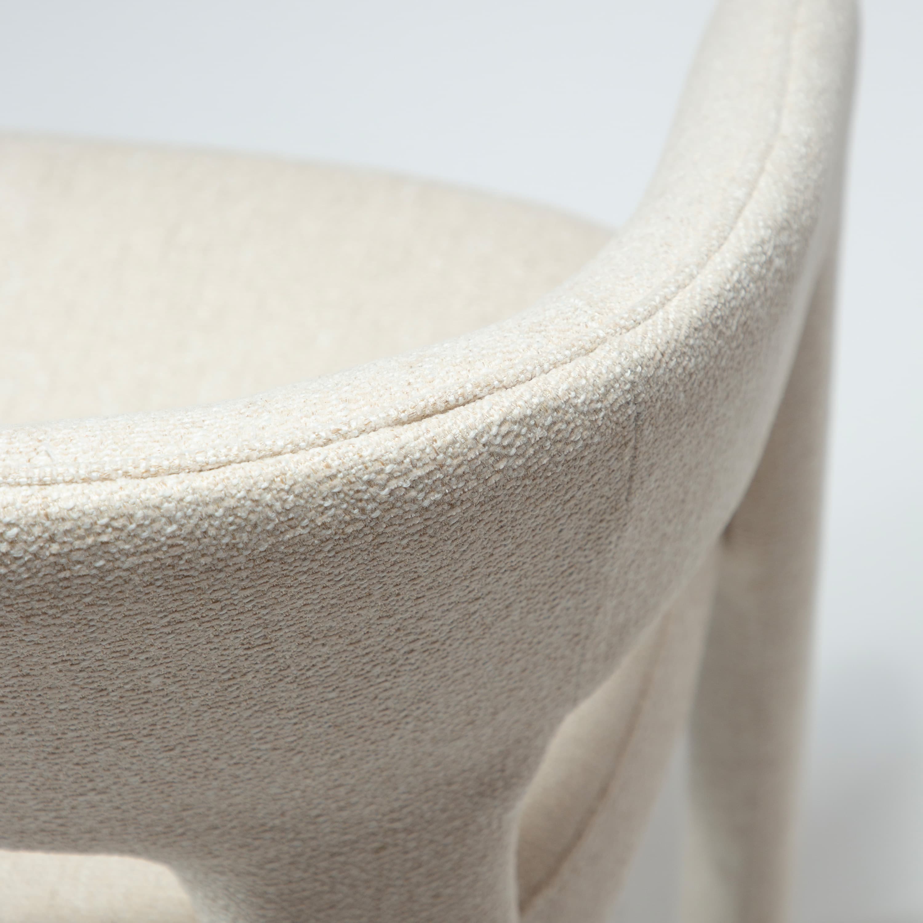 Splendor Karmstol Simply Beige Bouclé
