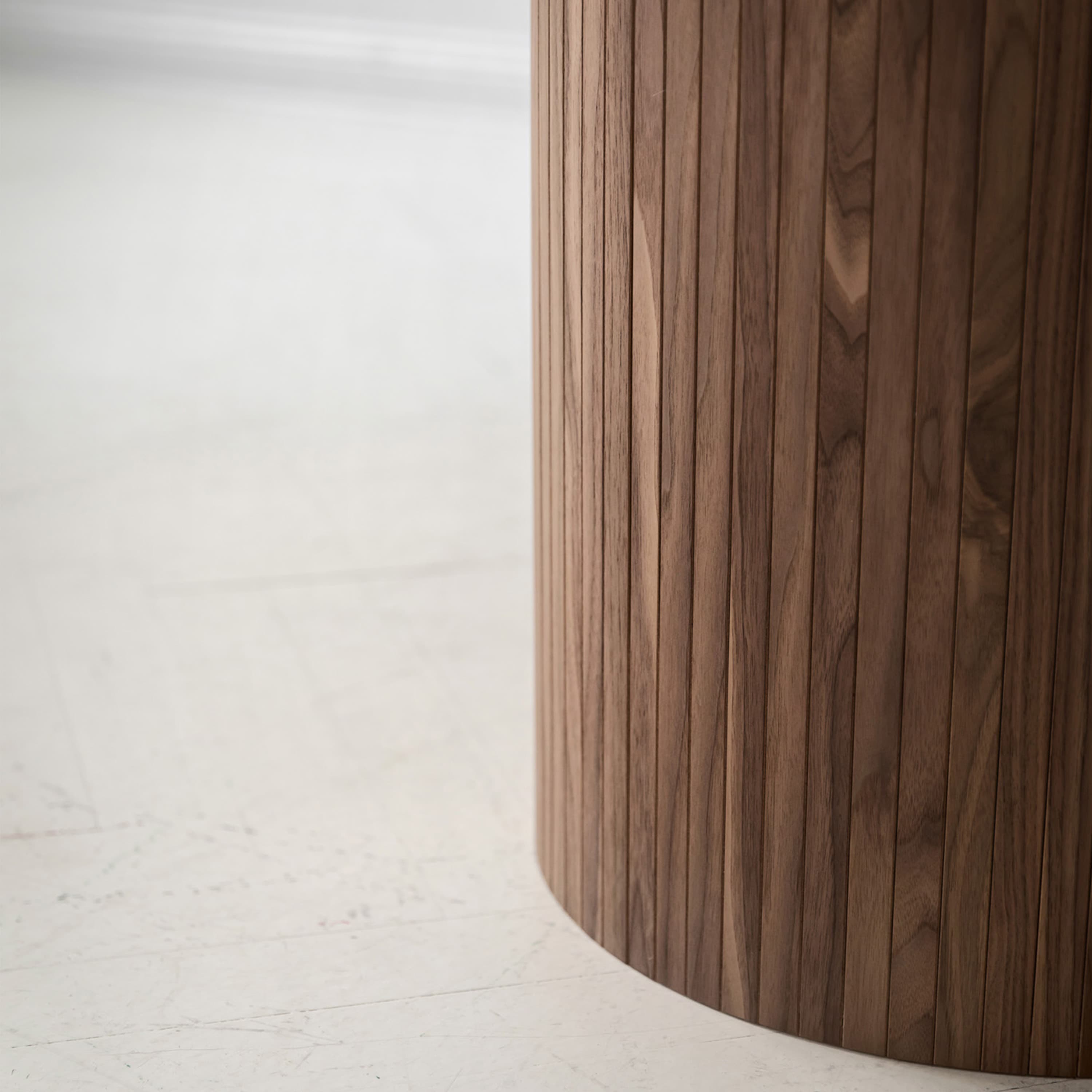 Adele Dining Table Walnut Ø130