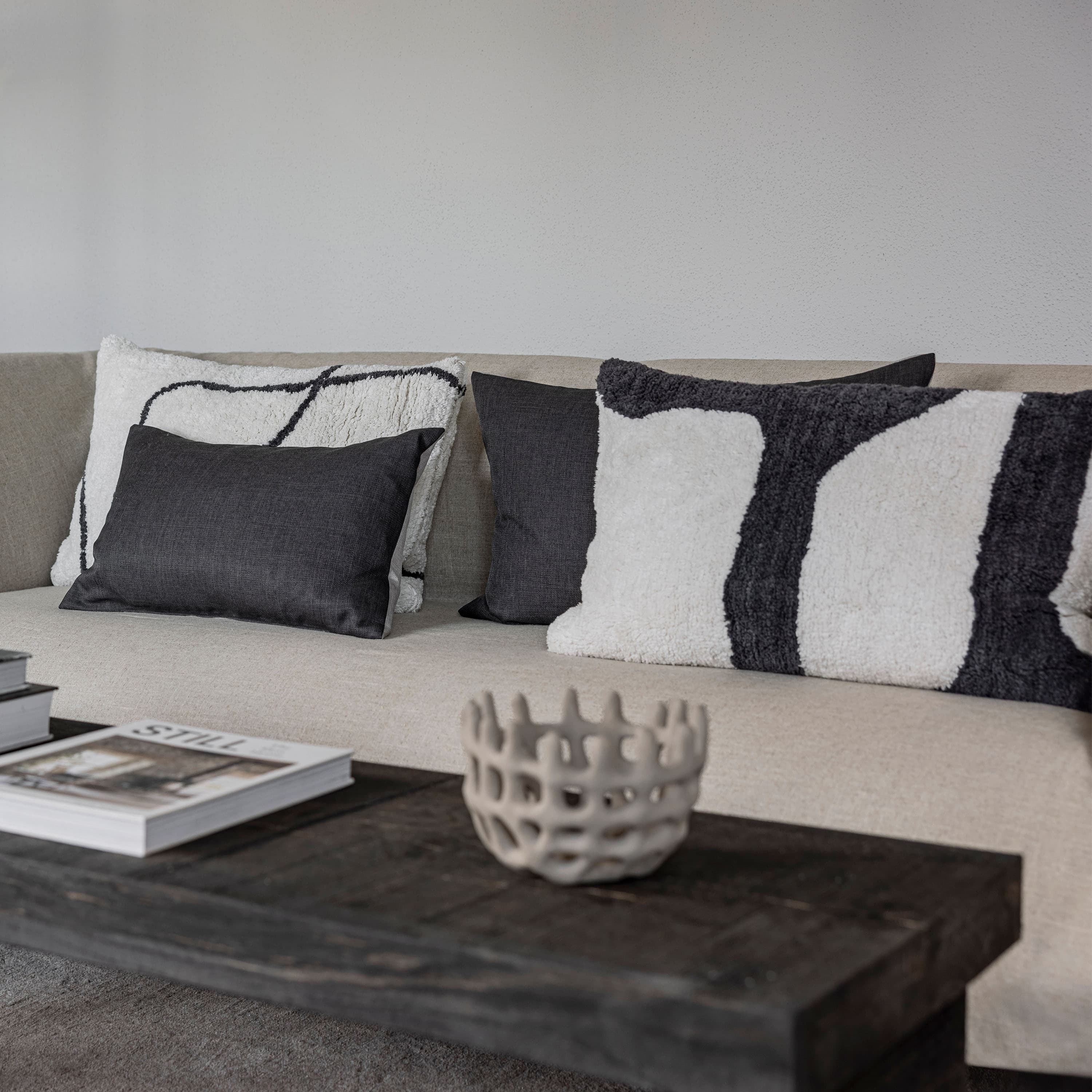 Shadow Kuddfodral Off-white 40x60
