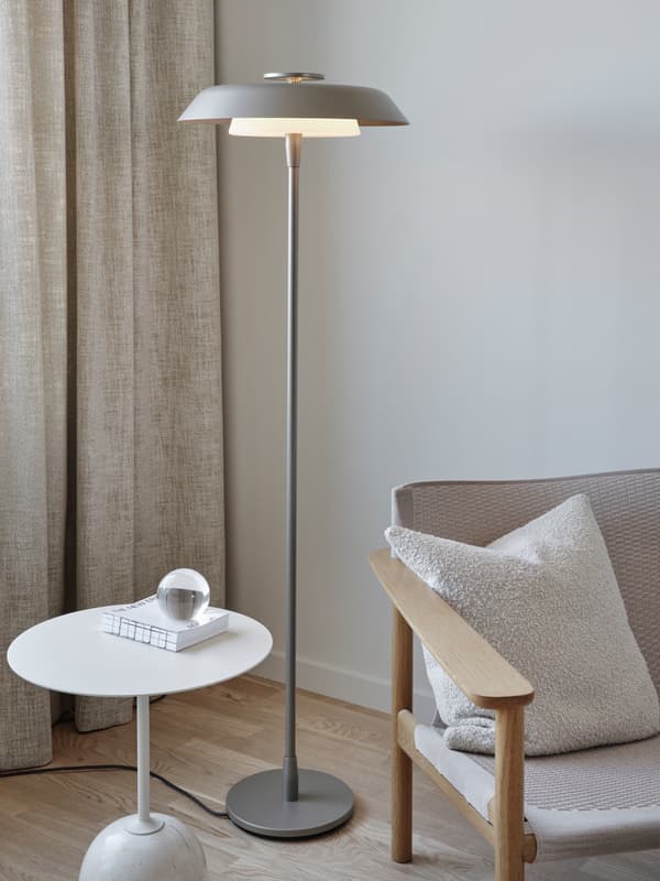 Horisont Stehleuchte Metallic Champagne 141cm