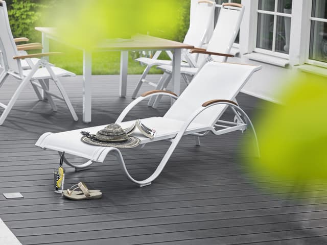 Nydala Sun Lounger White/Teak