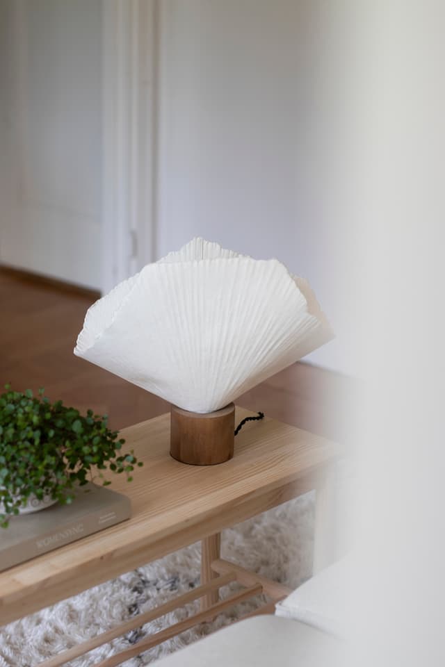 Tropez Table Lamp Oak