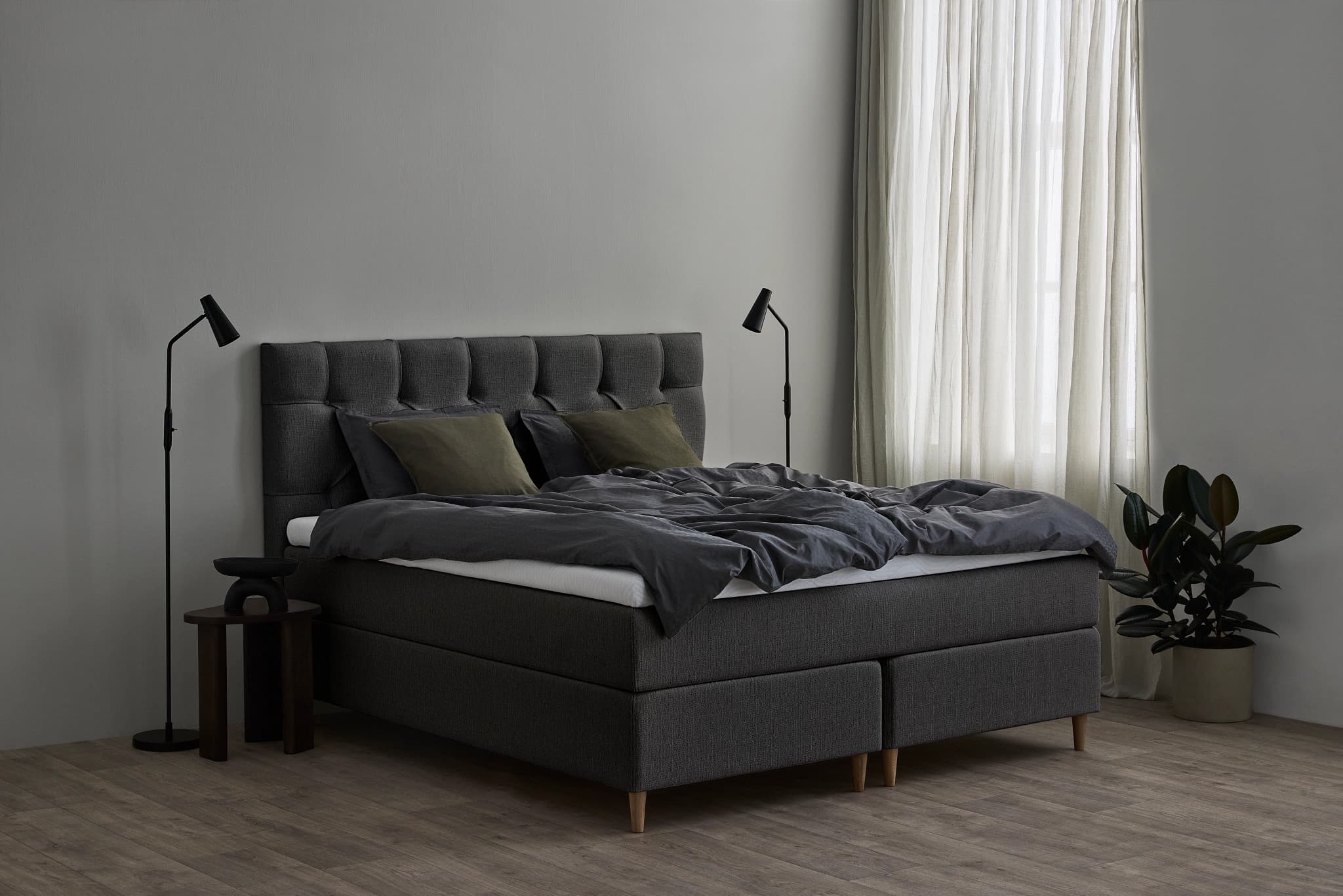 Promise Kontinentalsäng Dark Grey 160x200 Pro Plus SmartCool 8cm Mjuk Metallben Krom 12cm