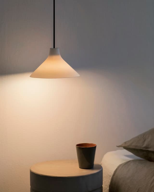 Seam Ceiling Lamp White Small