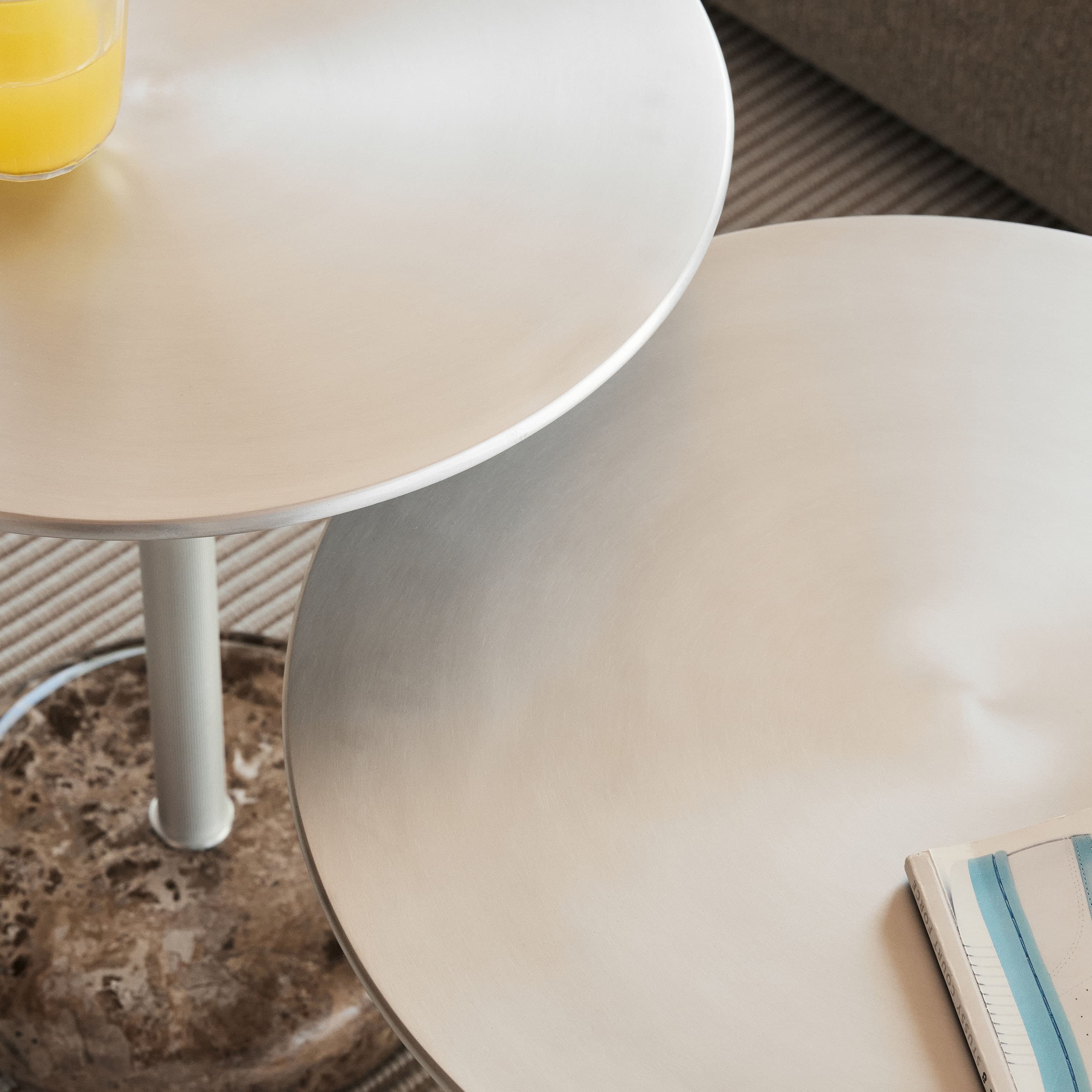 Ton side Side Table Brown Marble/Aluminium Large