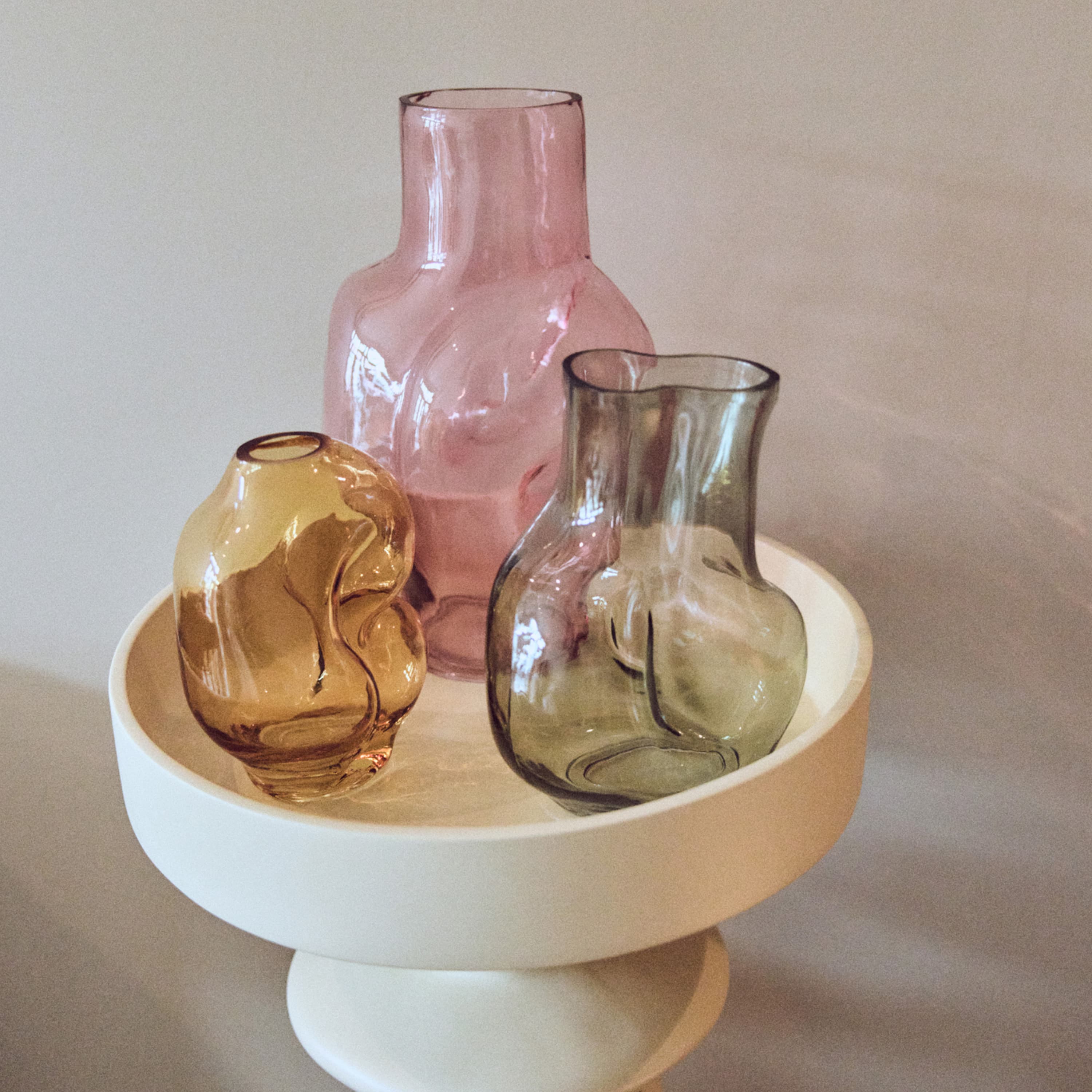 Gleam Vase Glass Olive 22cm