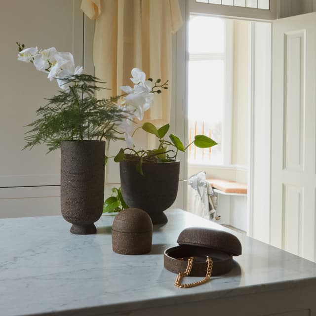 Terra Pot Java brown 20x20