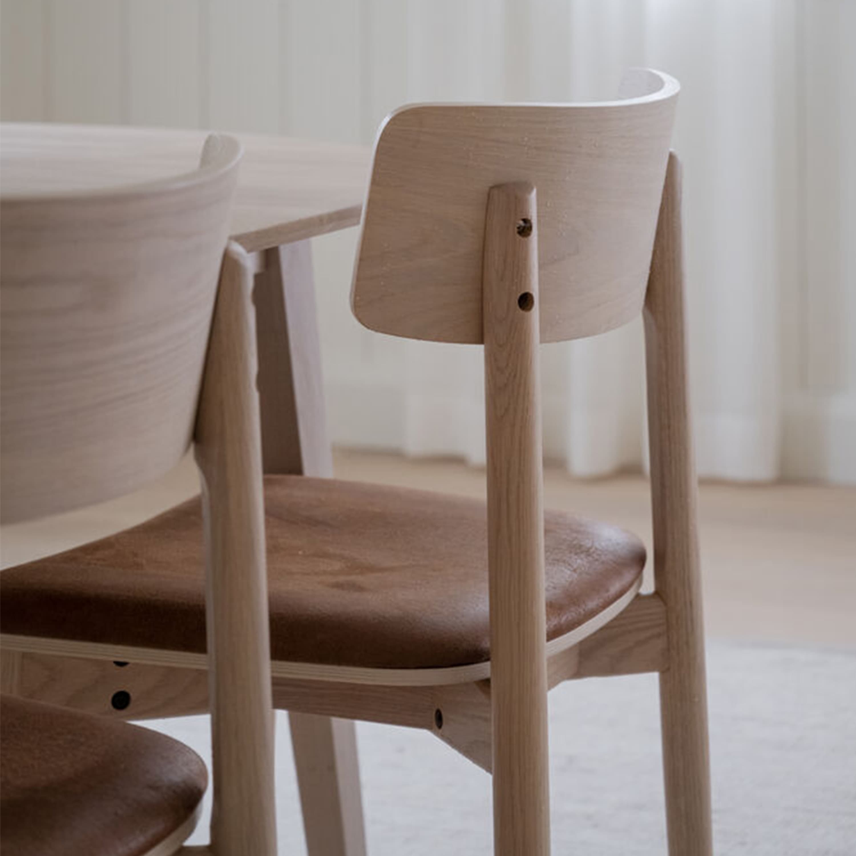 Wolcott Dining Chair White Pigmented Leather