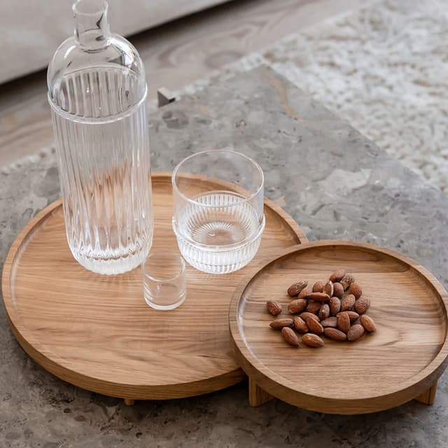 Elevate Tray Natural Oak Small