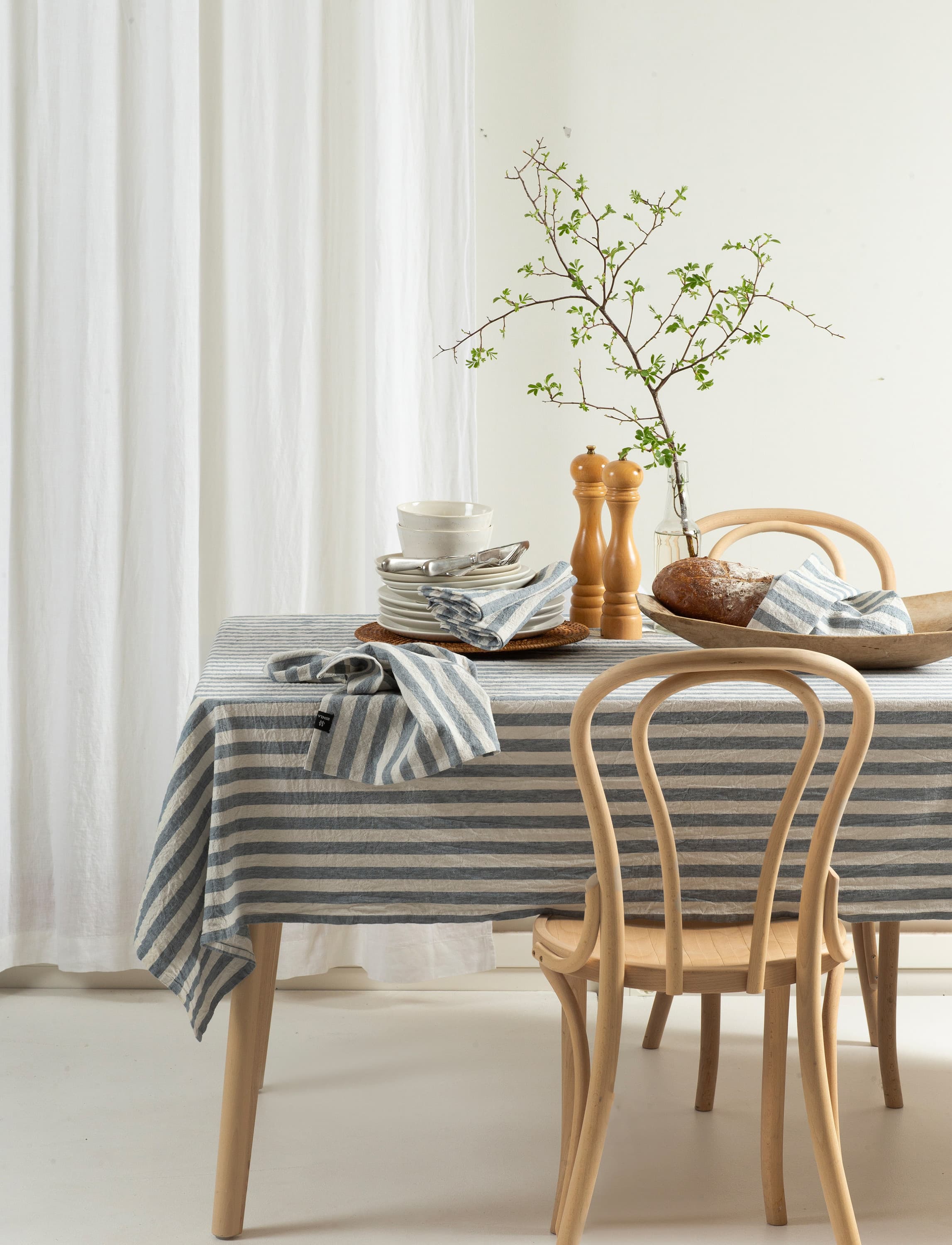 Riviera Duvet Cover Azure 145x250 cm