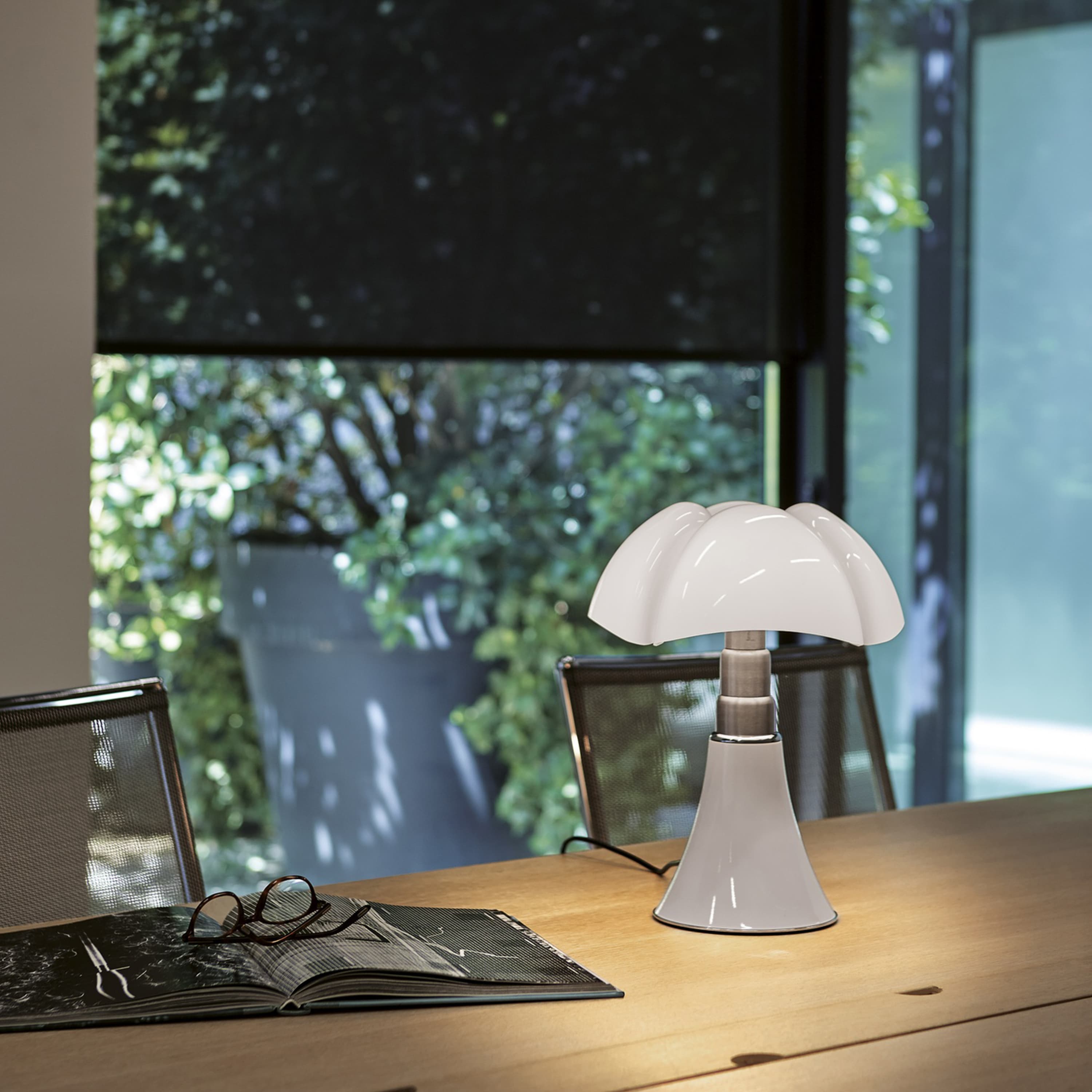 Pipistrello Medio Tischlampe Dimmbar LED Weiß
