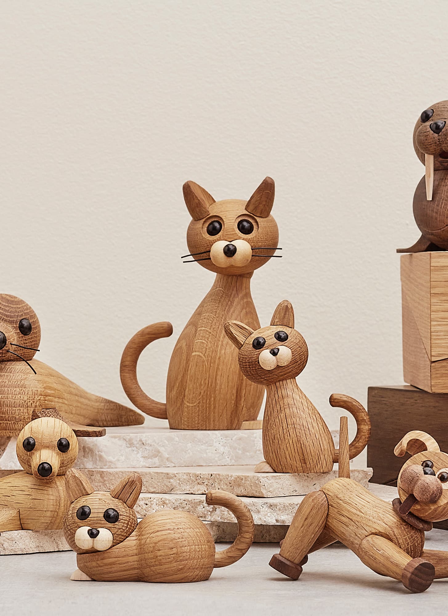Lucky The Cat Dekoration Eiche 15.9cm