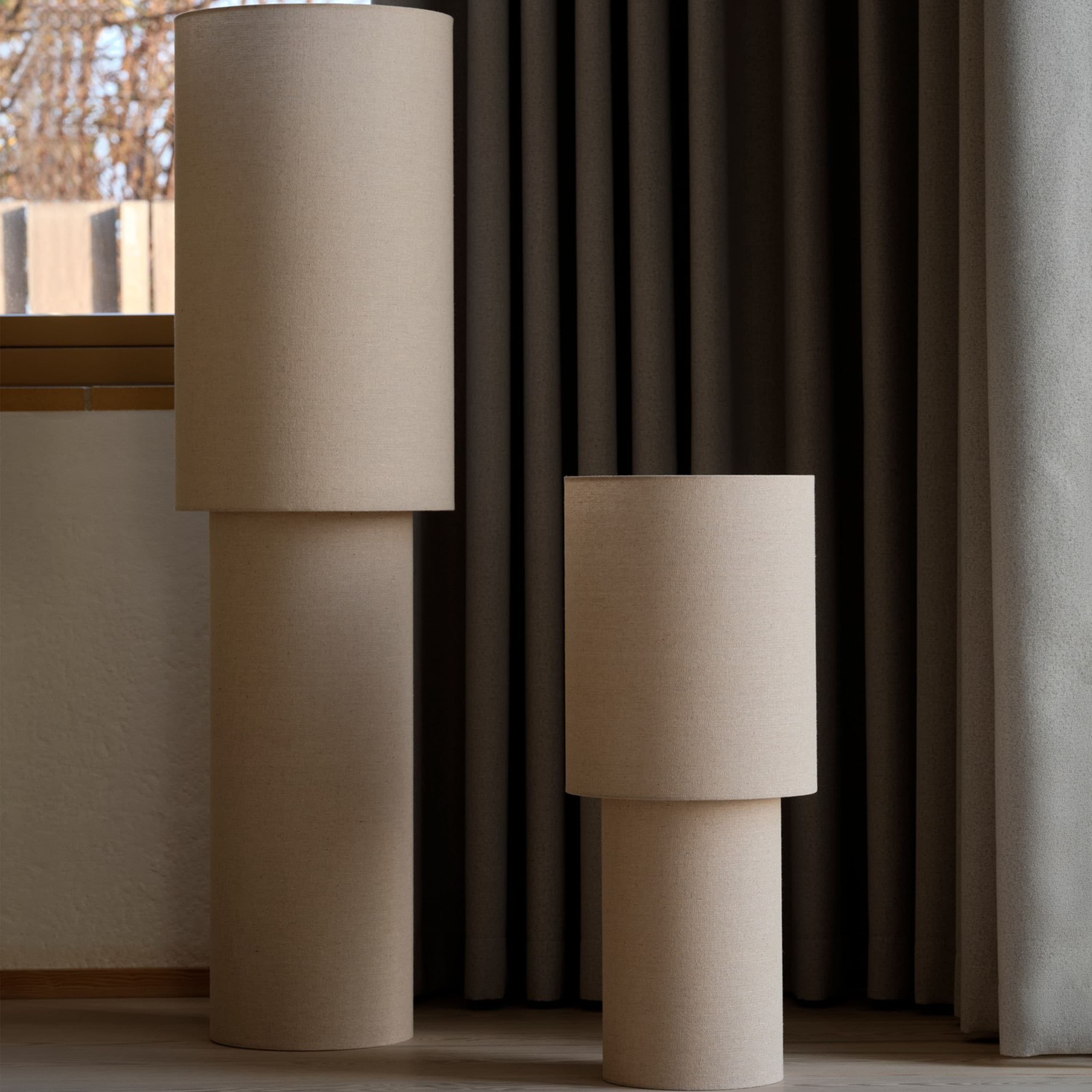 Izara 60 Stehleuchte Beige