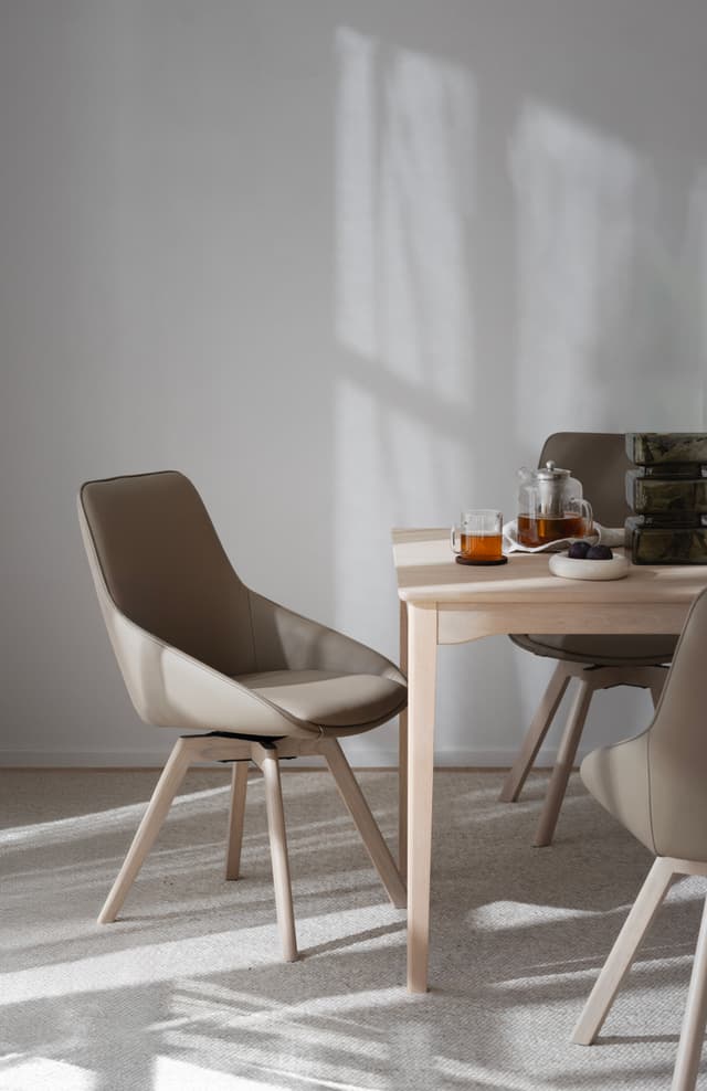 Alison Esszimmerstuhl Beige Leder/Weißpigmentiert