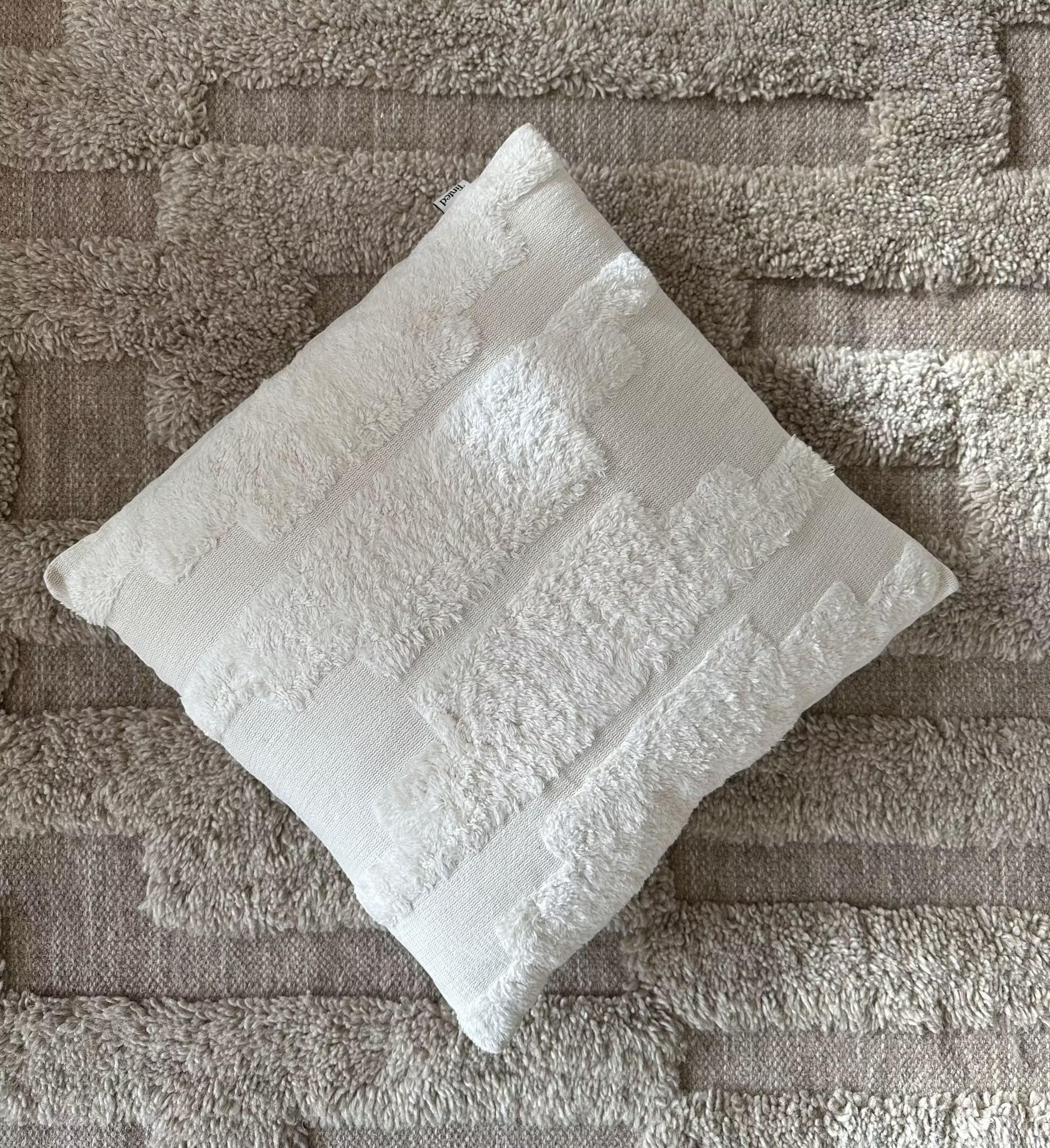 Keller Zierkissen Offwhite 50x50