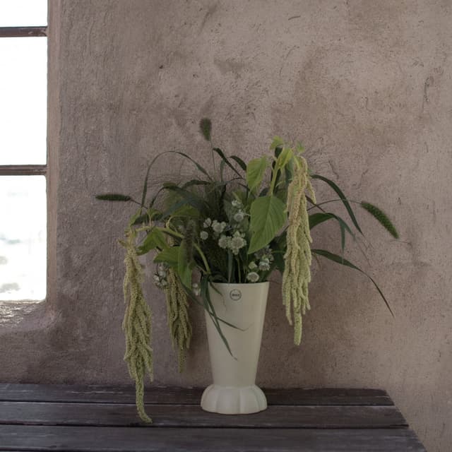 Flora Vase Cream 22cm