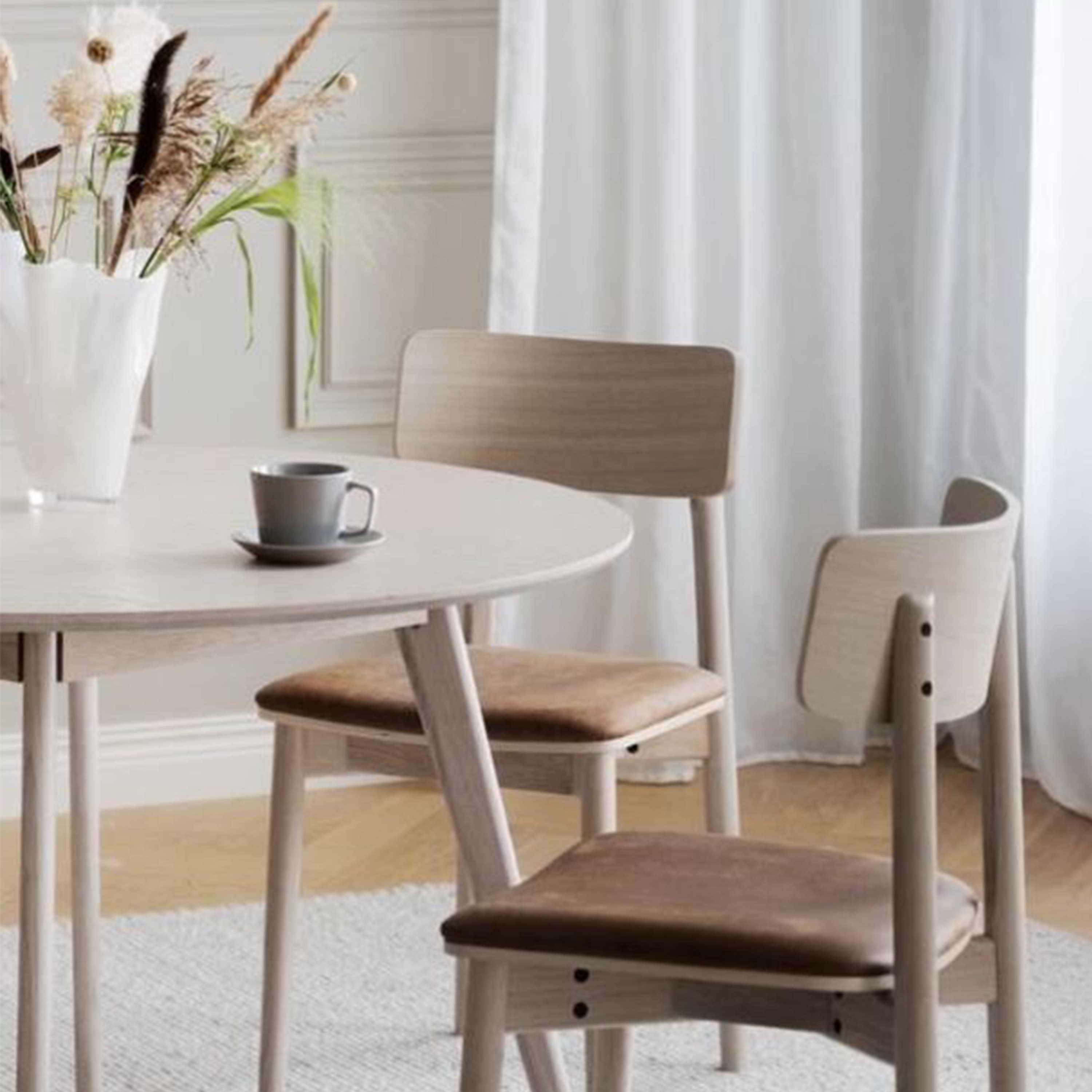 Wolcott Dining Chair White Pigmented Leather