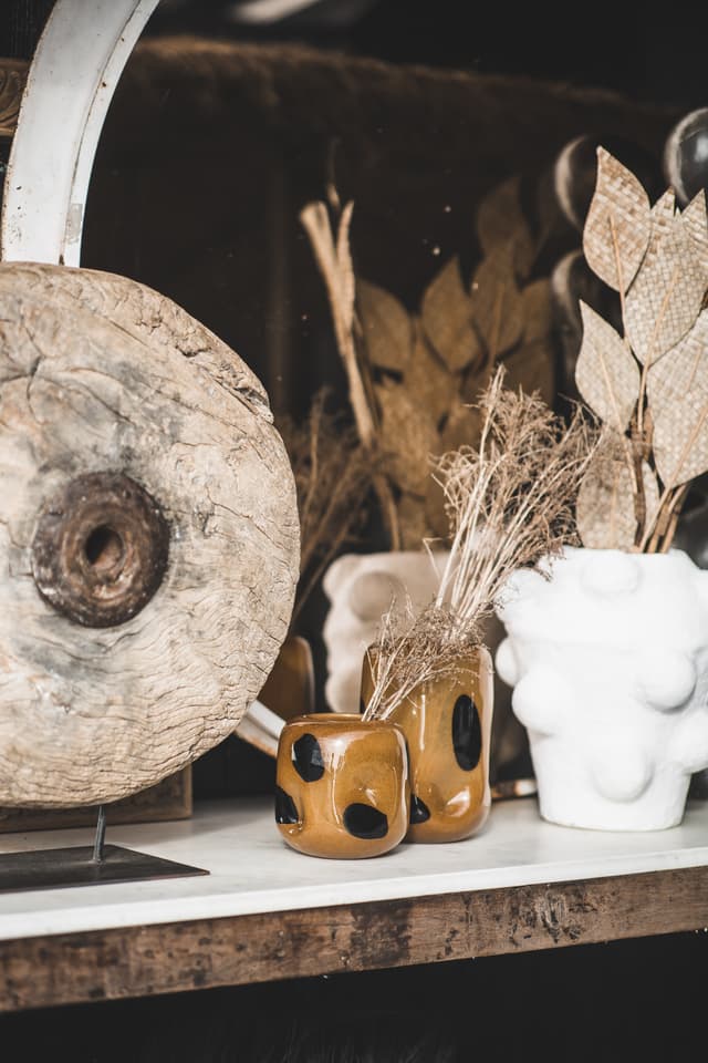 Plume Vase Brown S