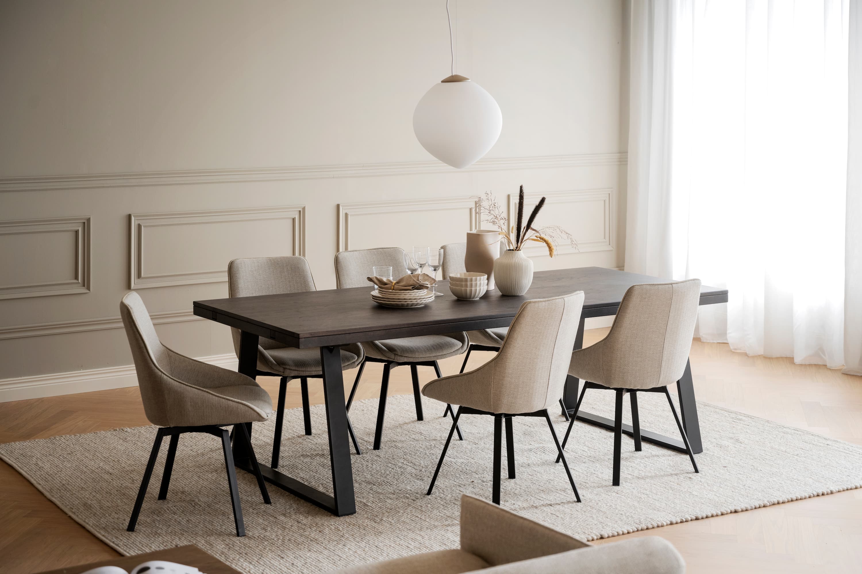 Alison Esszimmerstuhl Beige/Schwarz