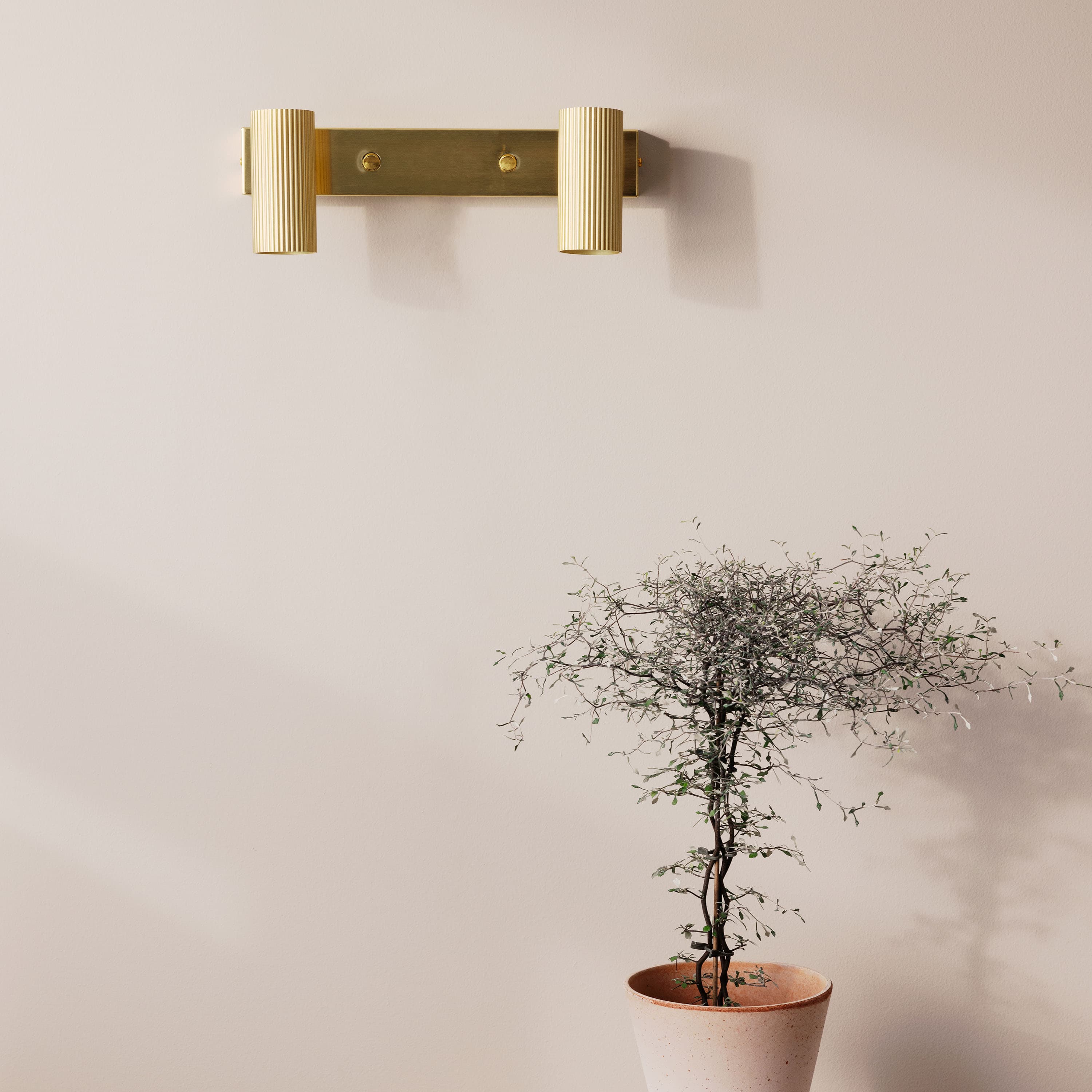 Hubble Wandlampe Messing 2