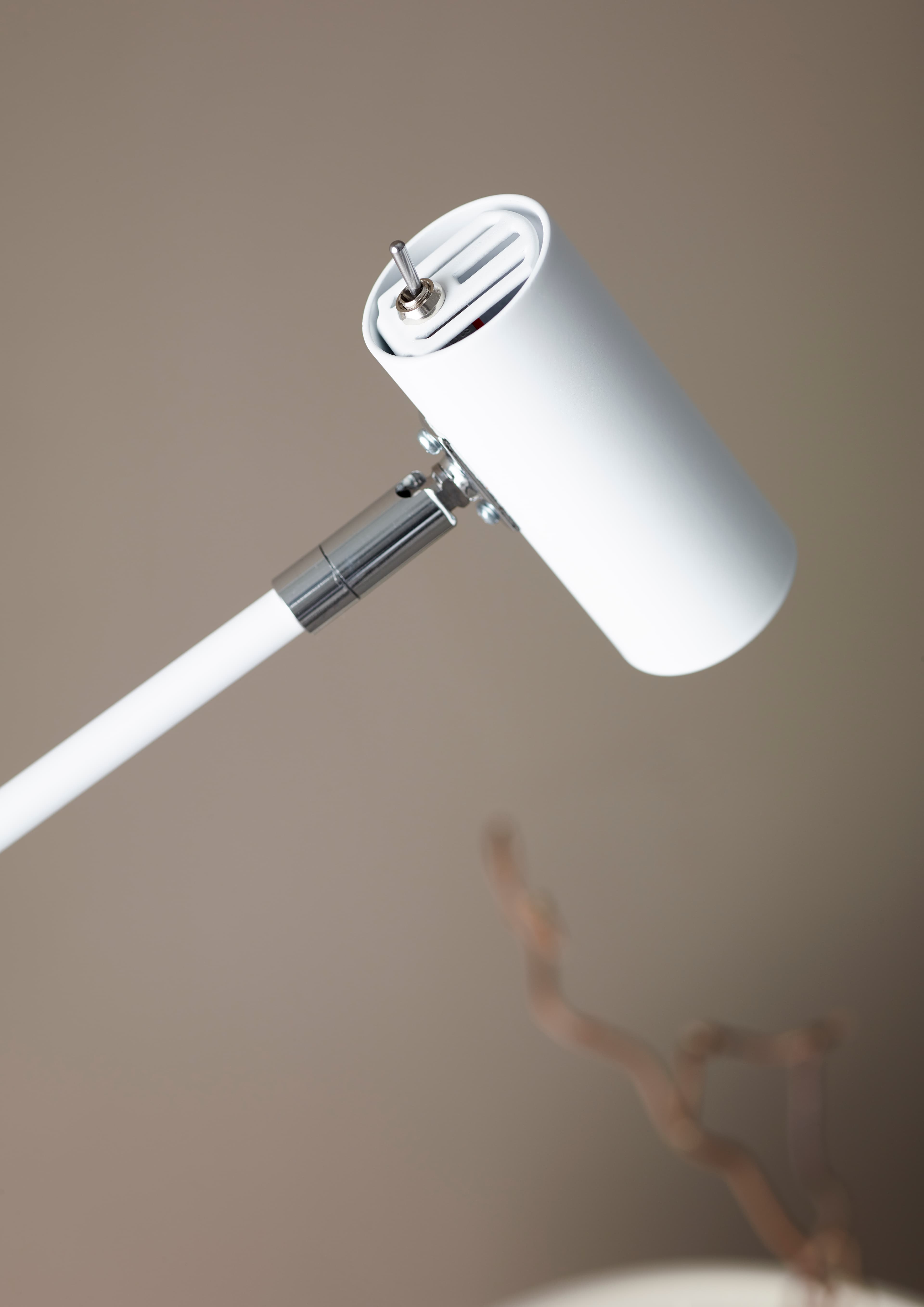 Cato LED Floor Lamp White
