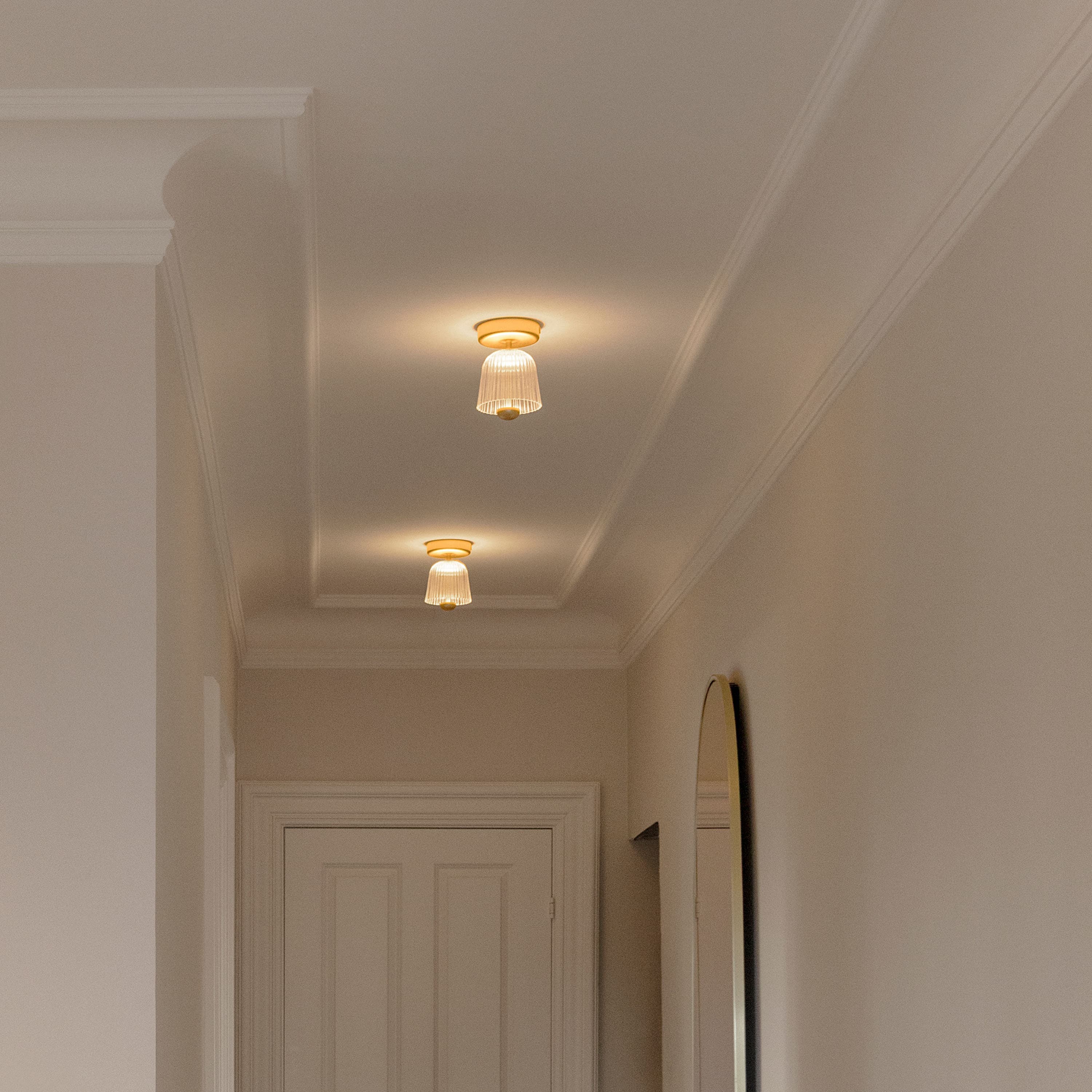 Asteea Pendelleuchte Satin Brass/Ripple Clear