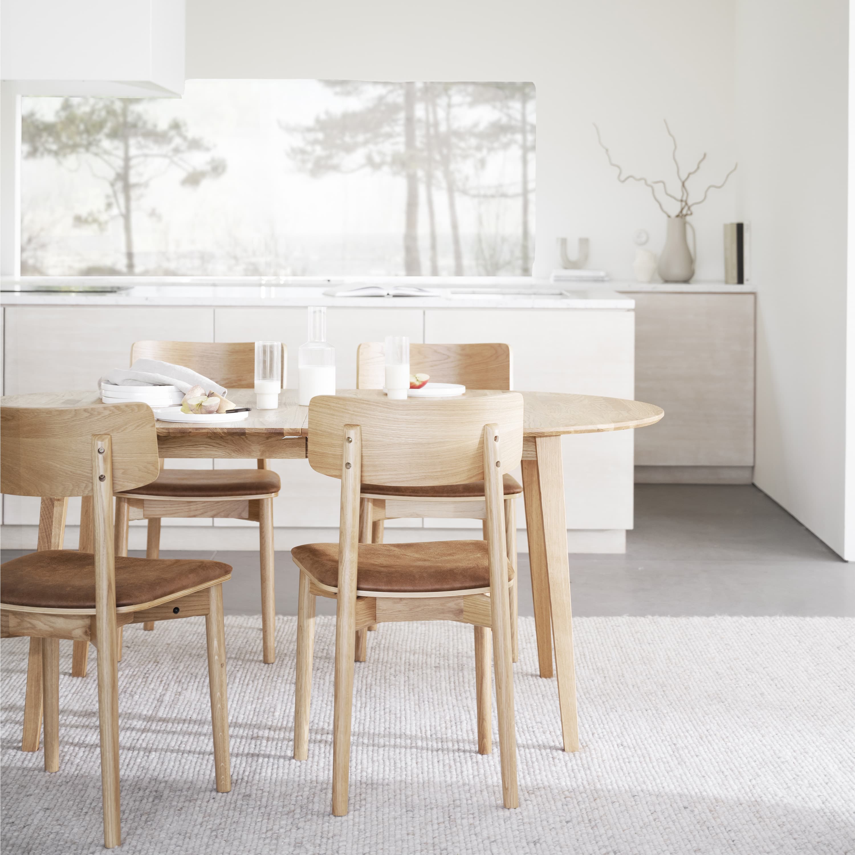 Filippa Dining Table Oval Oak 170+40 cm