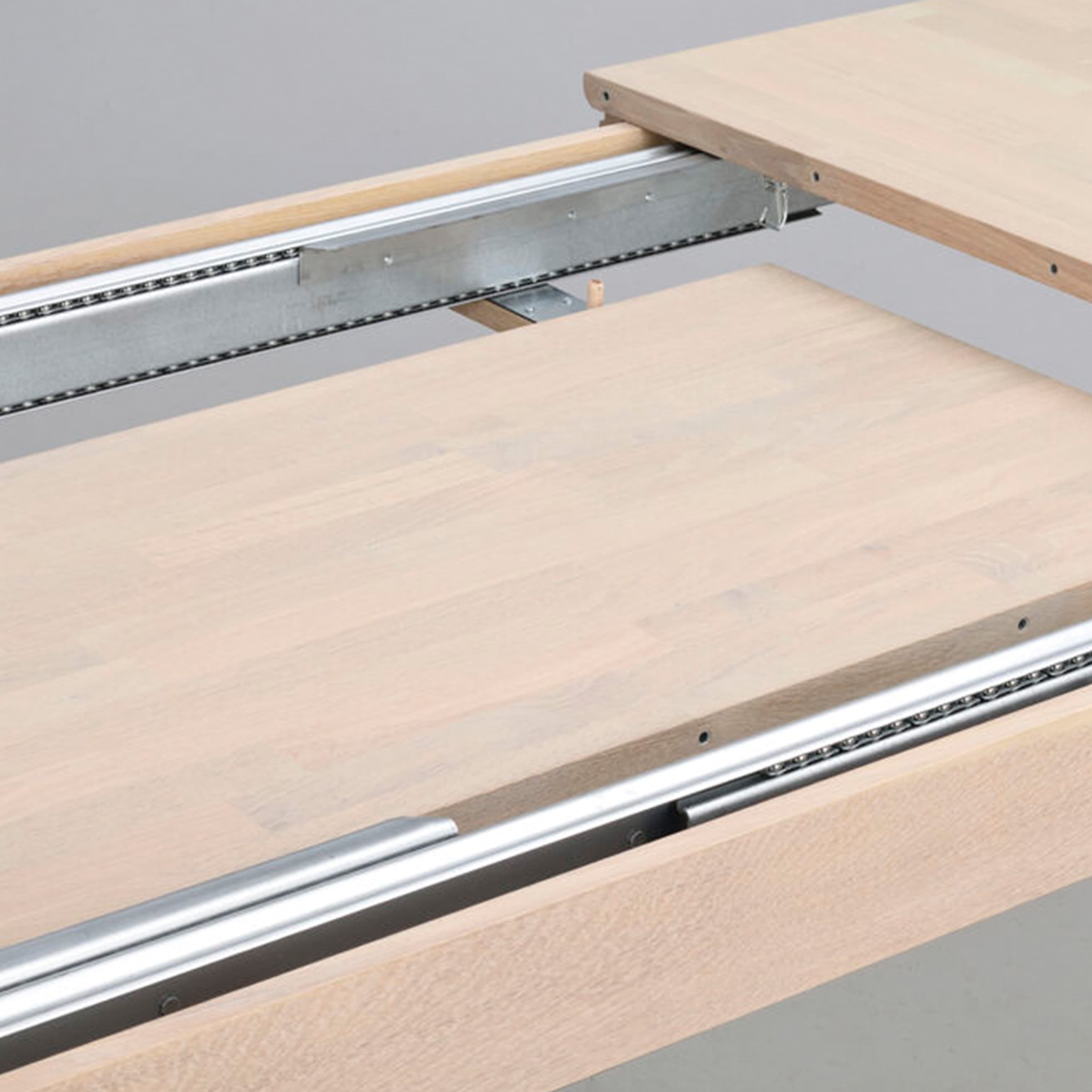 Gardner Dining Table White-pigmented Oak 200x95