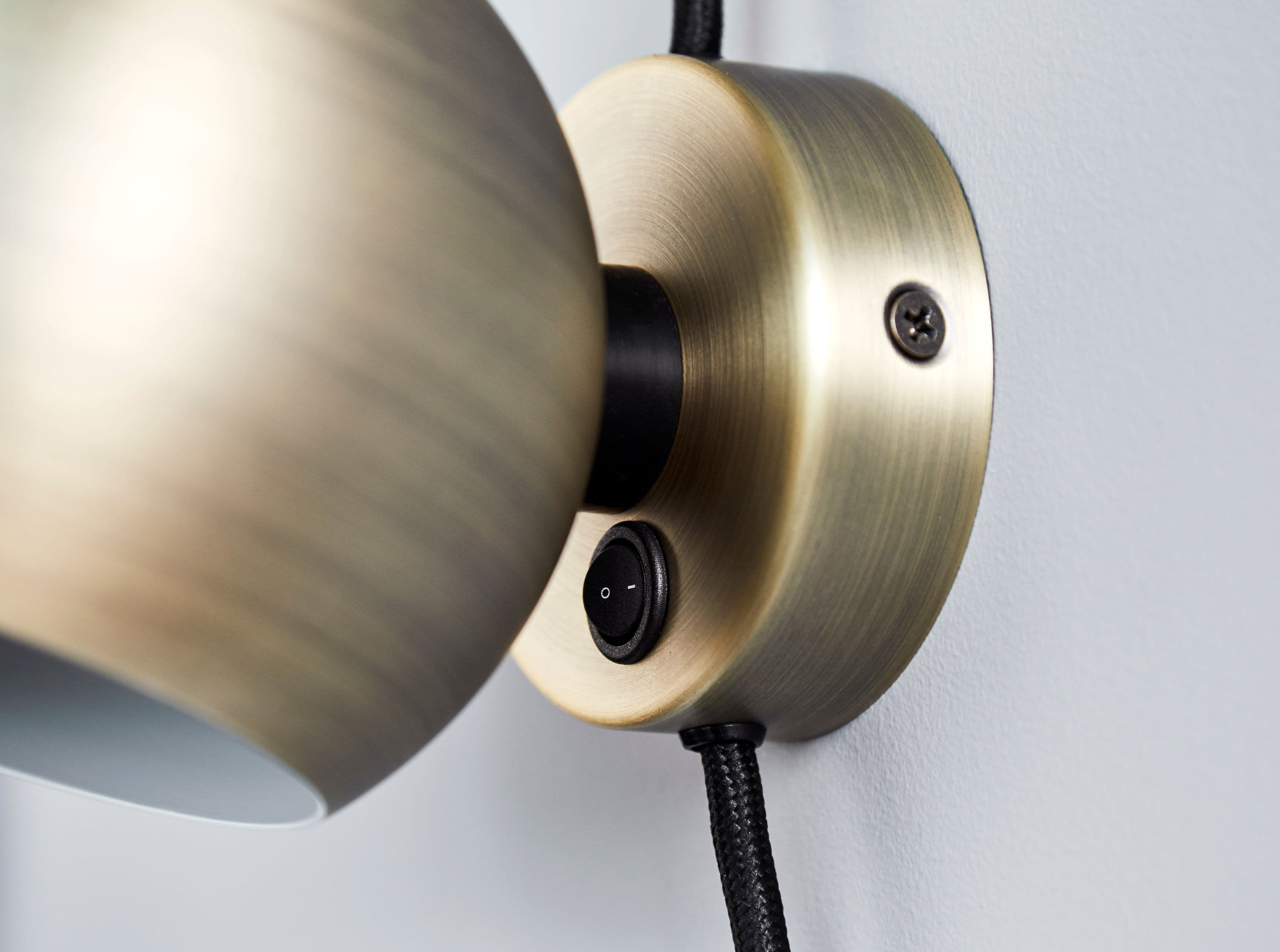 Ball Wall Lamp Glossy Pale Grey Ø12
