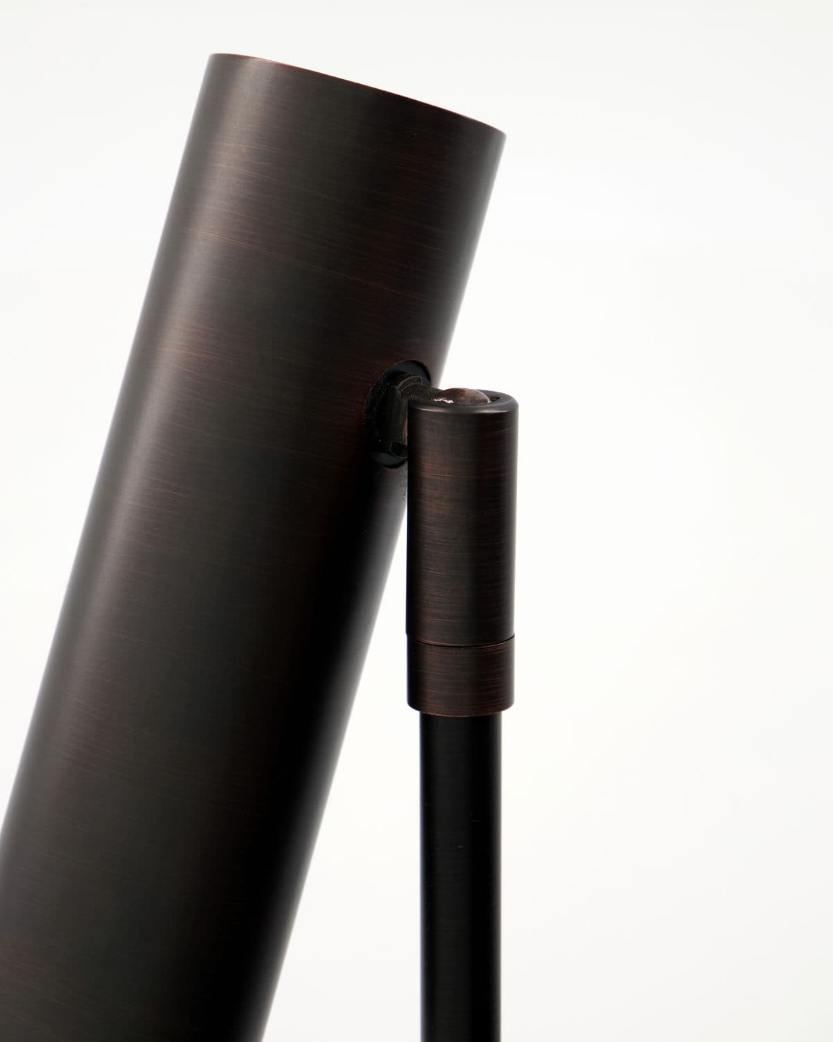 Norm Stehlampe Schwarz Antik 125cm