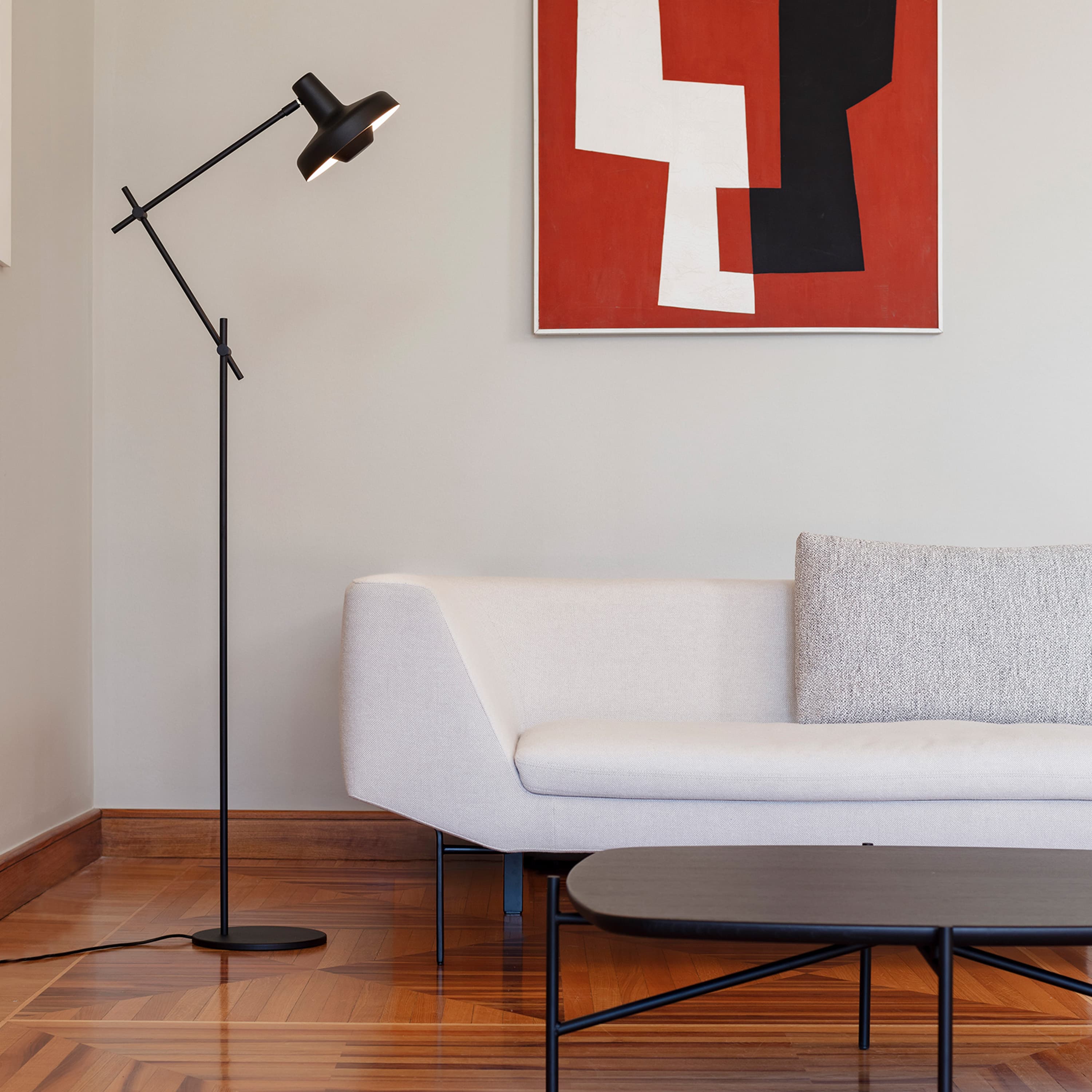 Arigato Floor Lamp Black