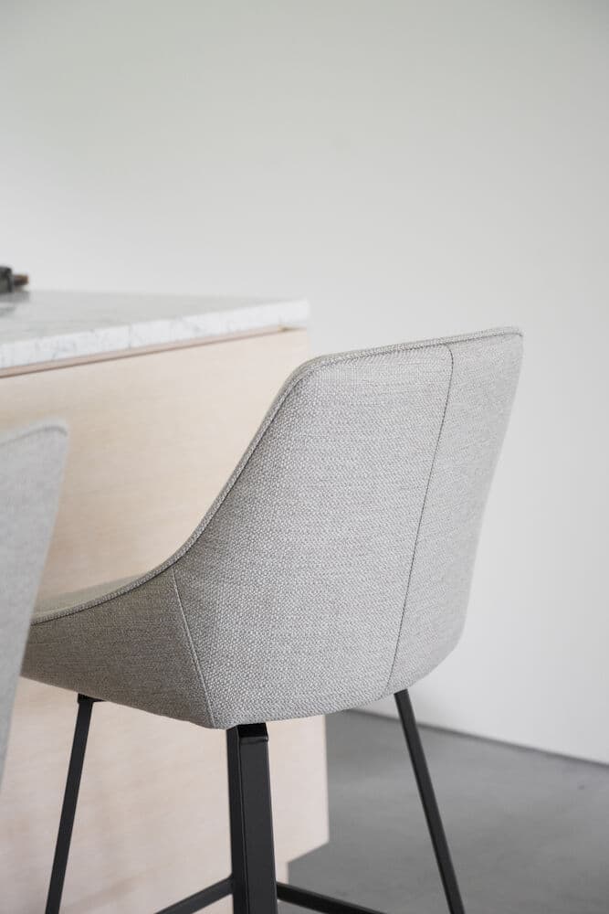 Alison Barhocker Beige/Schwarz