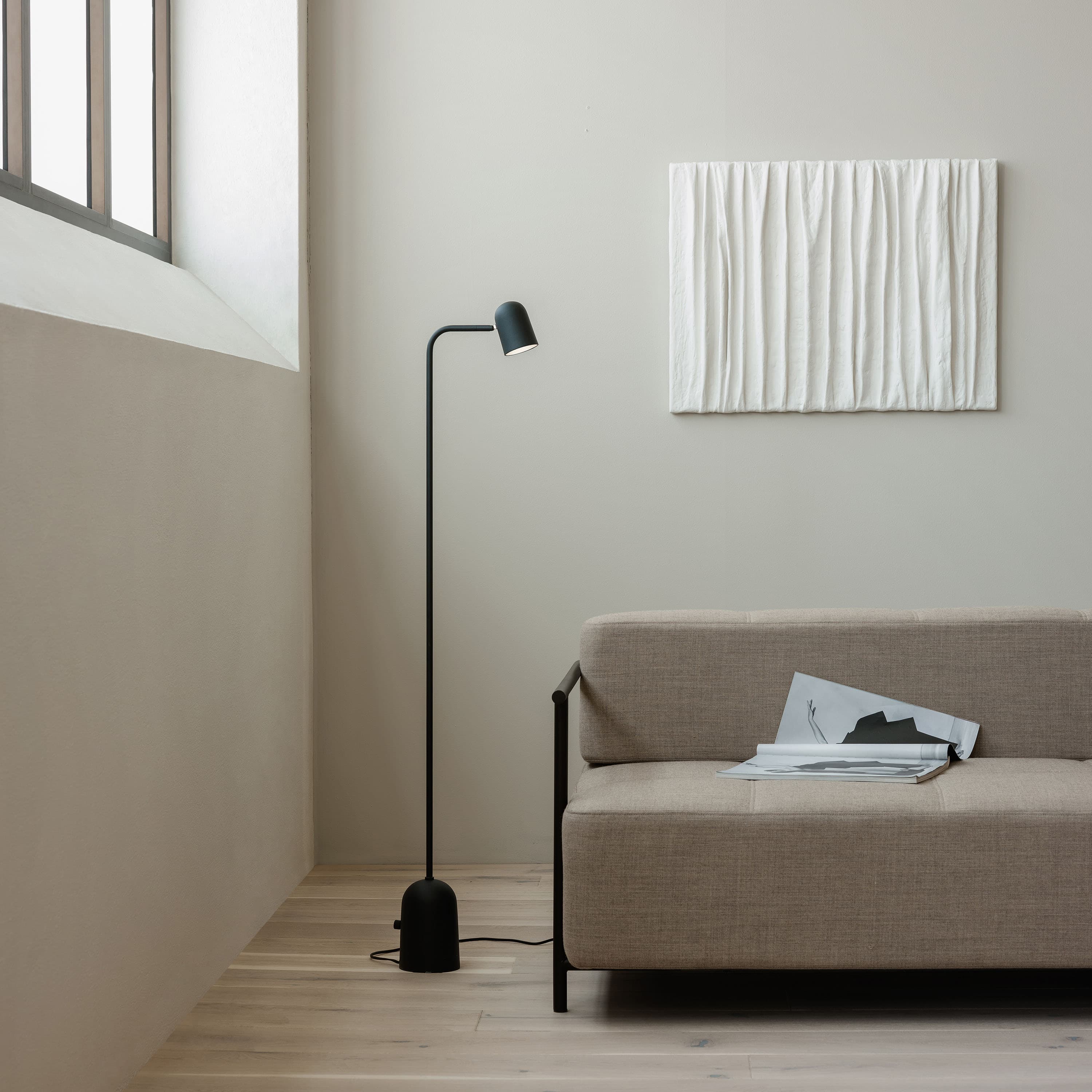 Buddy Stehlampe Black