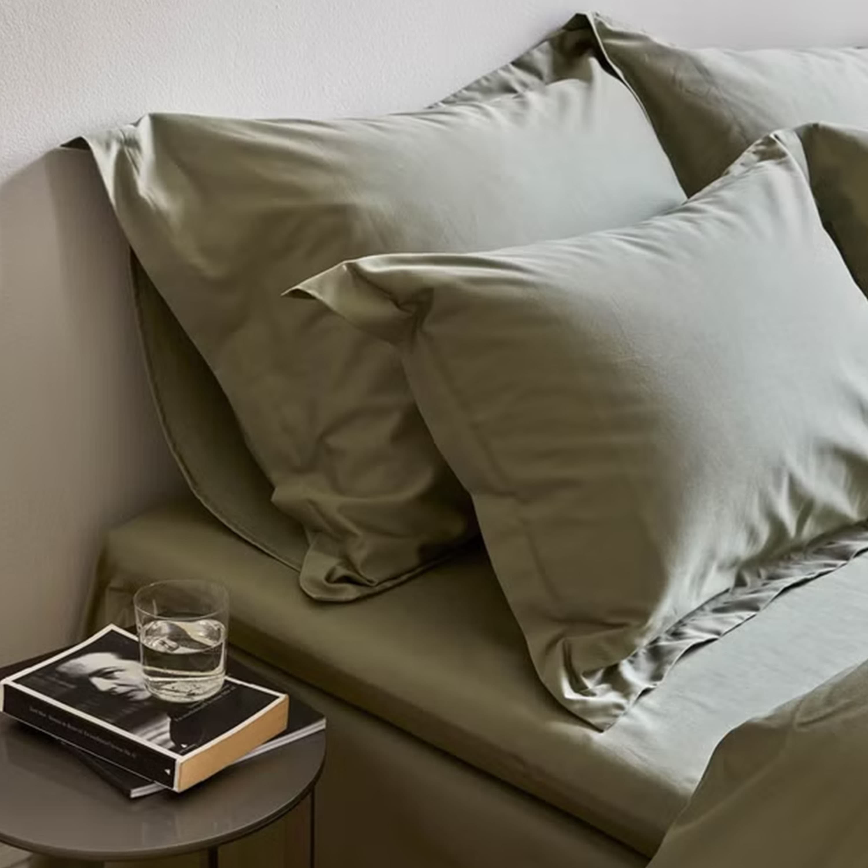 Elegance Bettlaken Satin Gedämpftes Grün 240x270