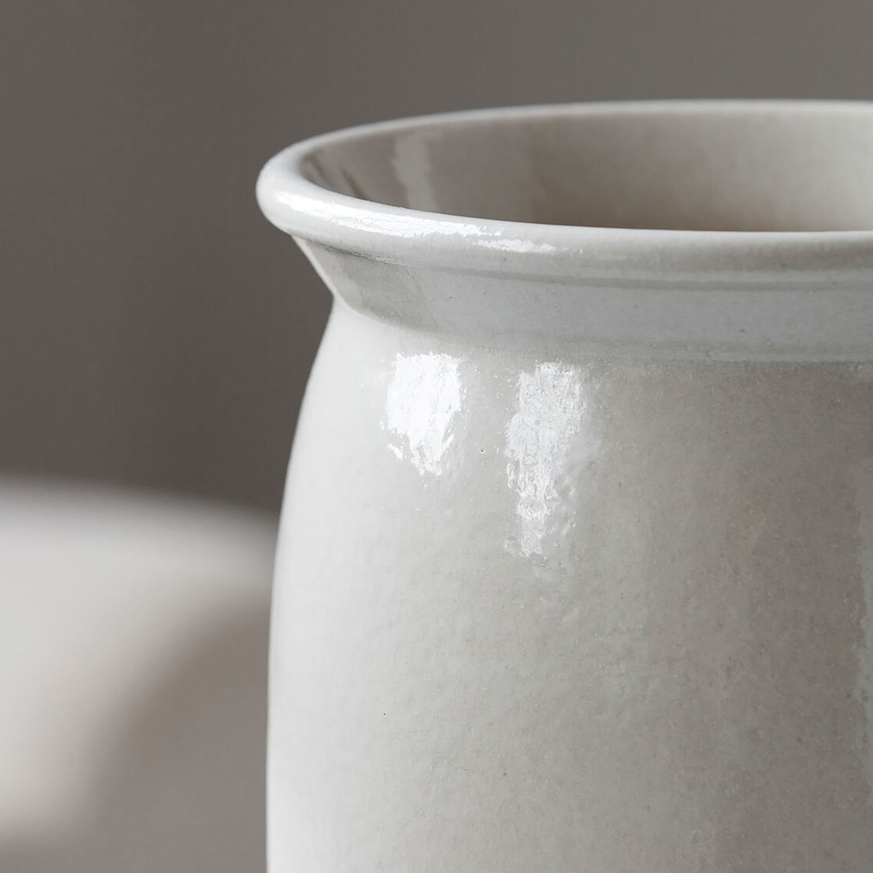 Burk Vase Shellish Grey Medium