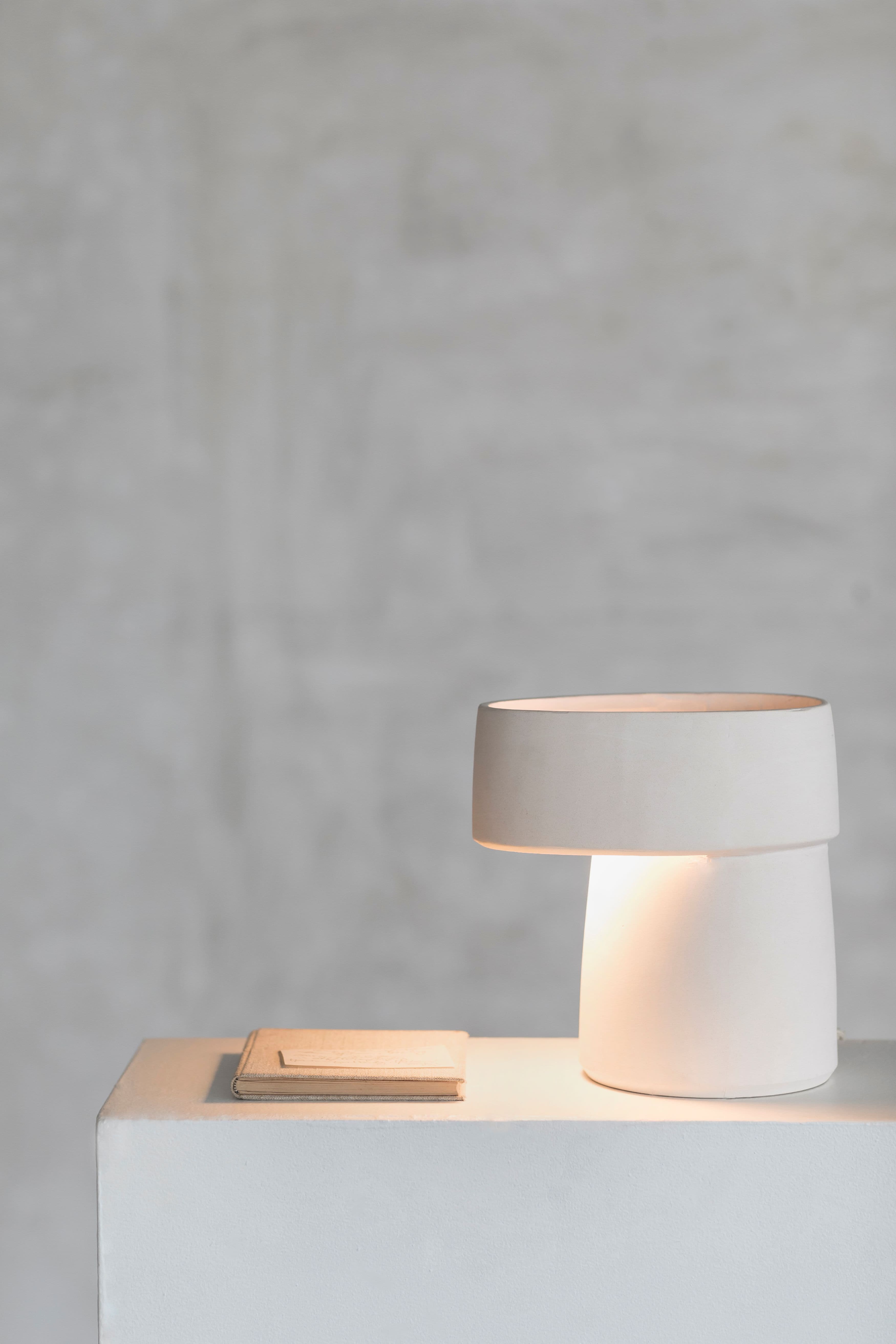Romé Tischlampe Weiß