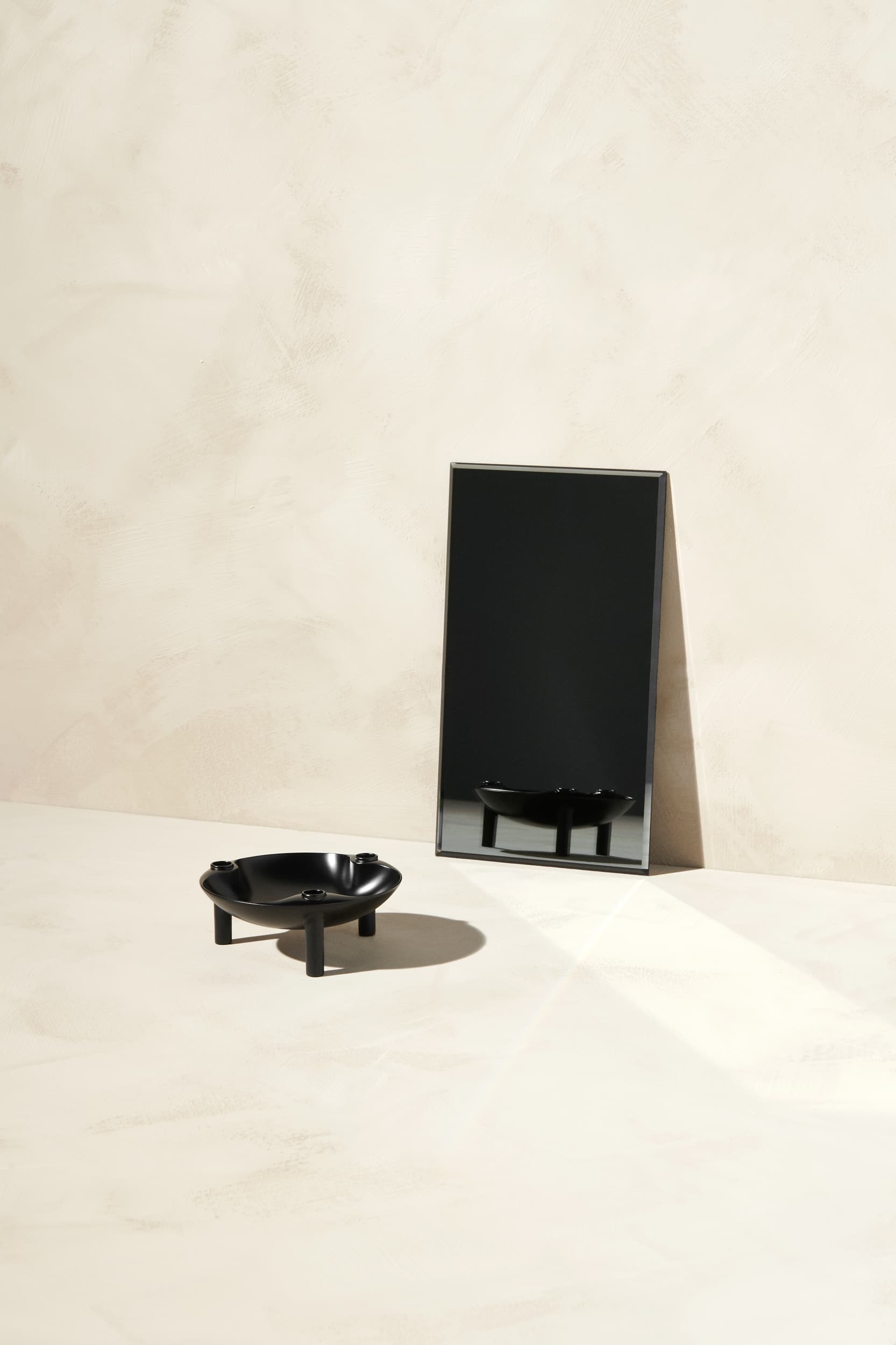 STOFF Nagel Skål Black