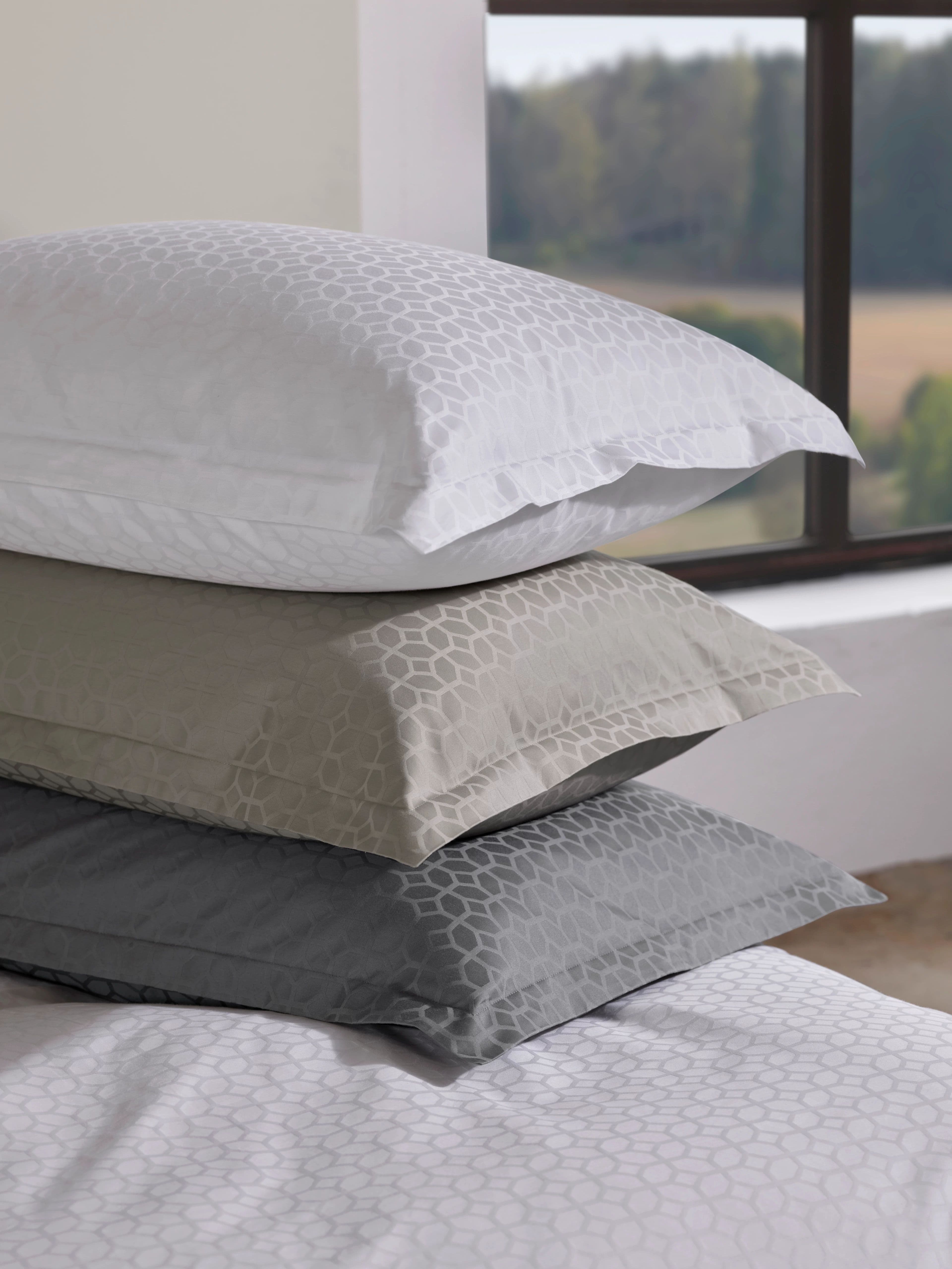 Satin Luxe Jacquard Kissenbezug Natur 50x60