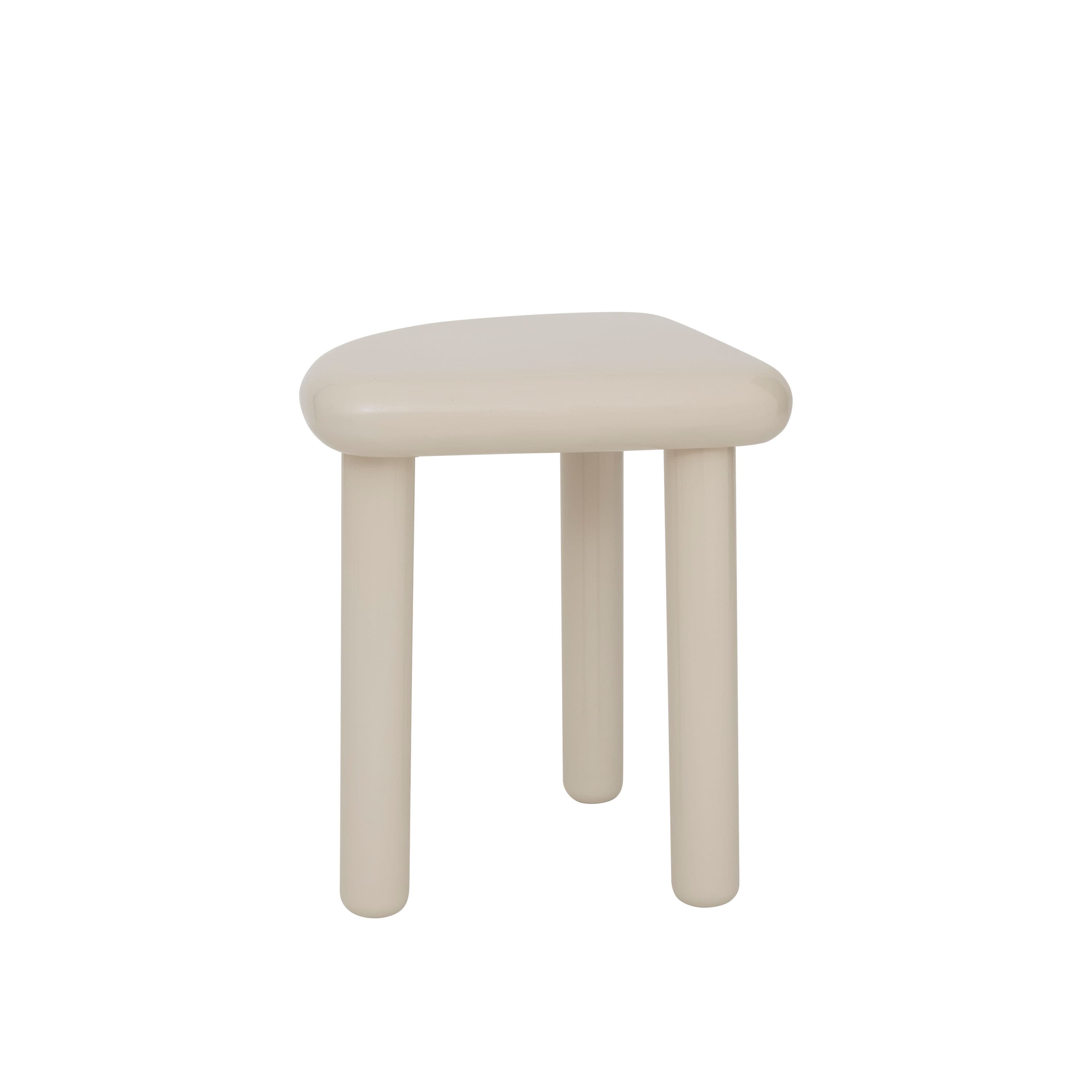 Quarter Side Table Natural 33x39