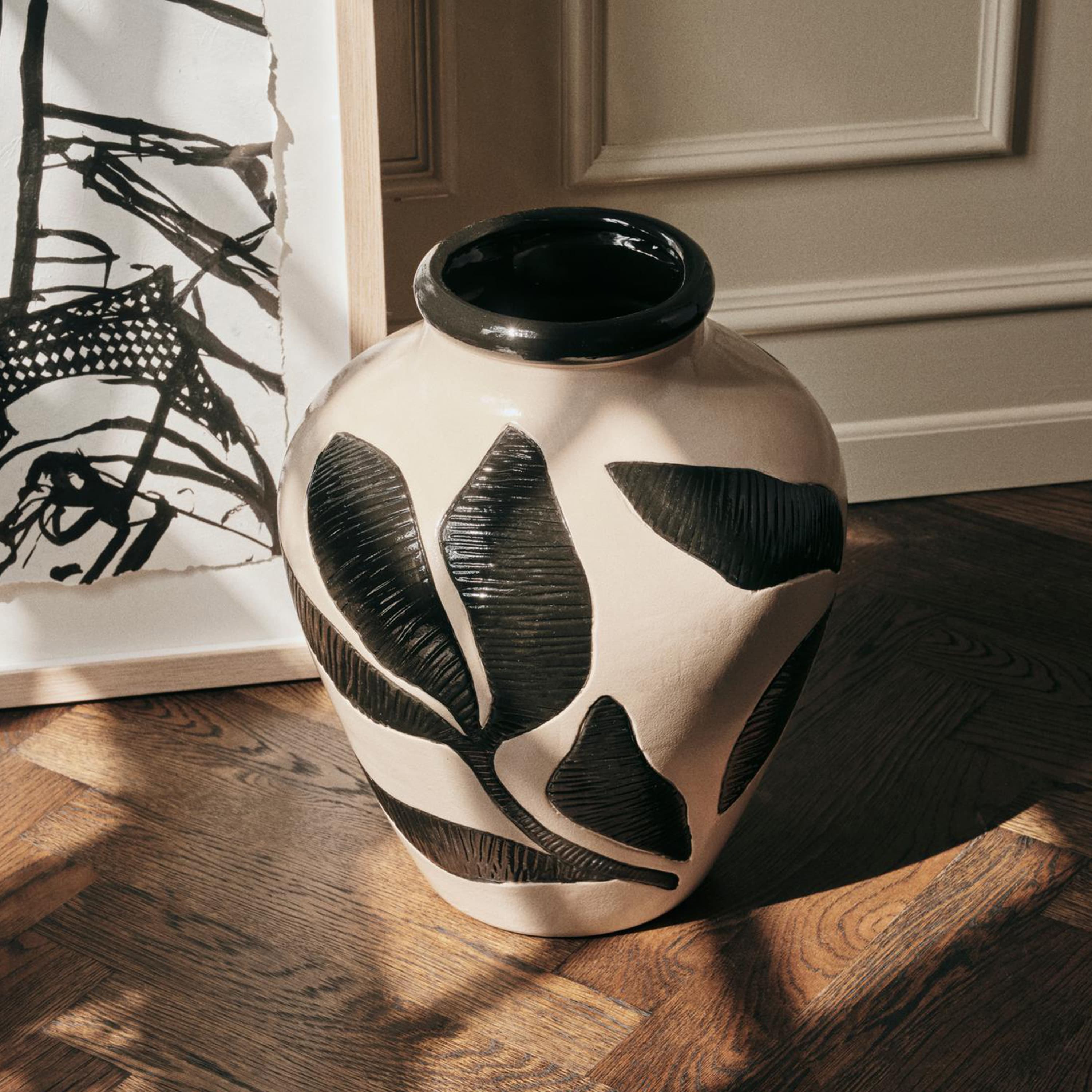Herbert Vase Black/Rainy Day Grey Ø33