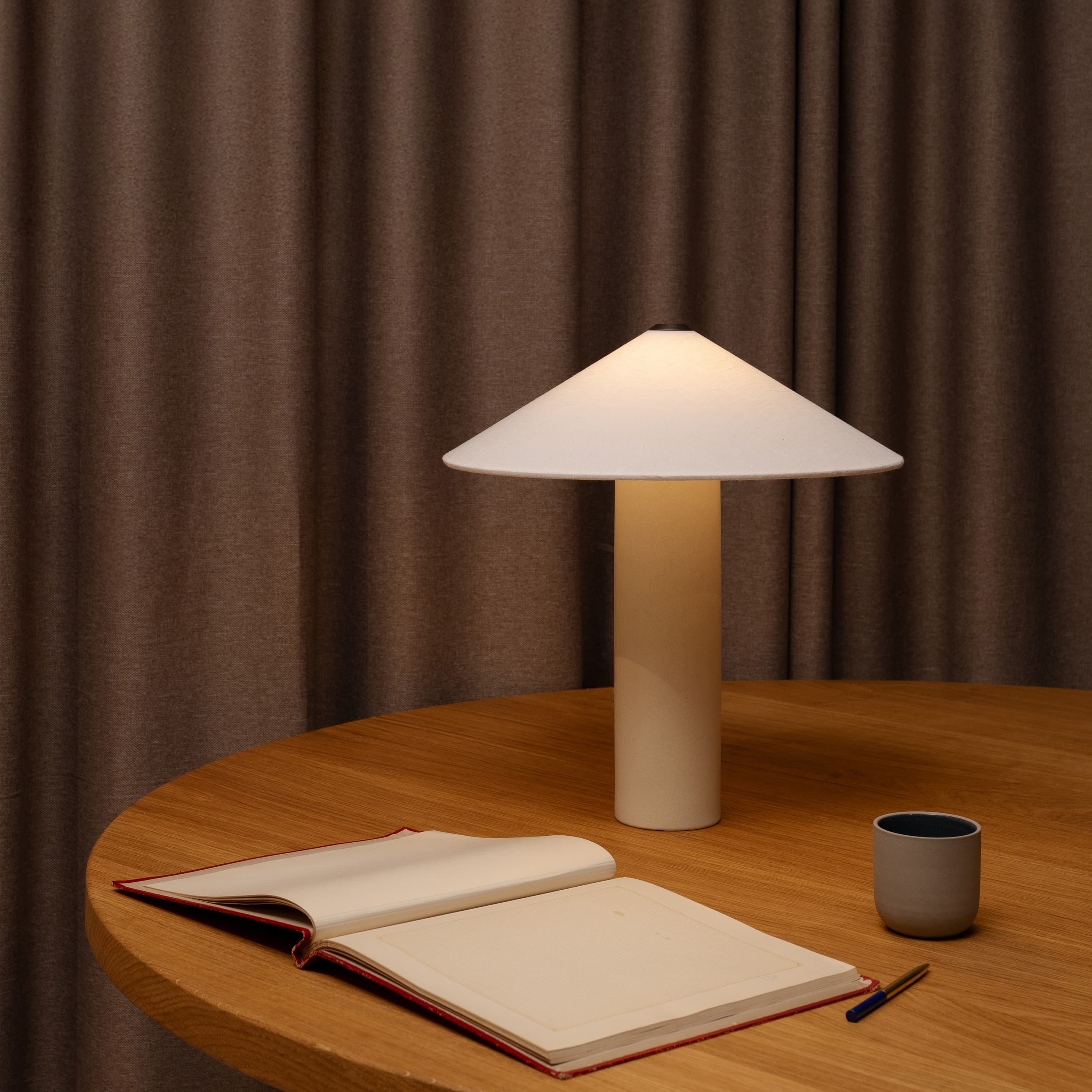Futé Table lamp 42cm